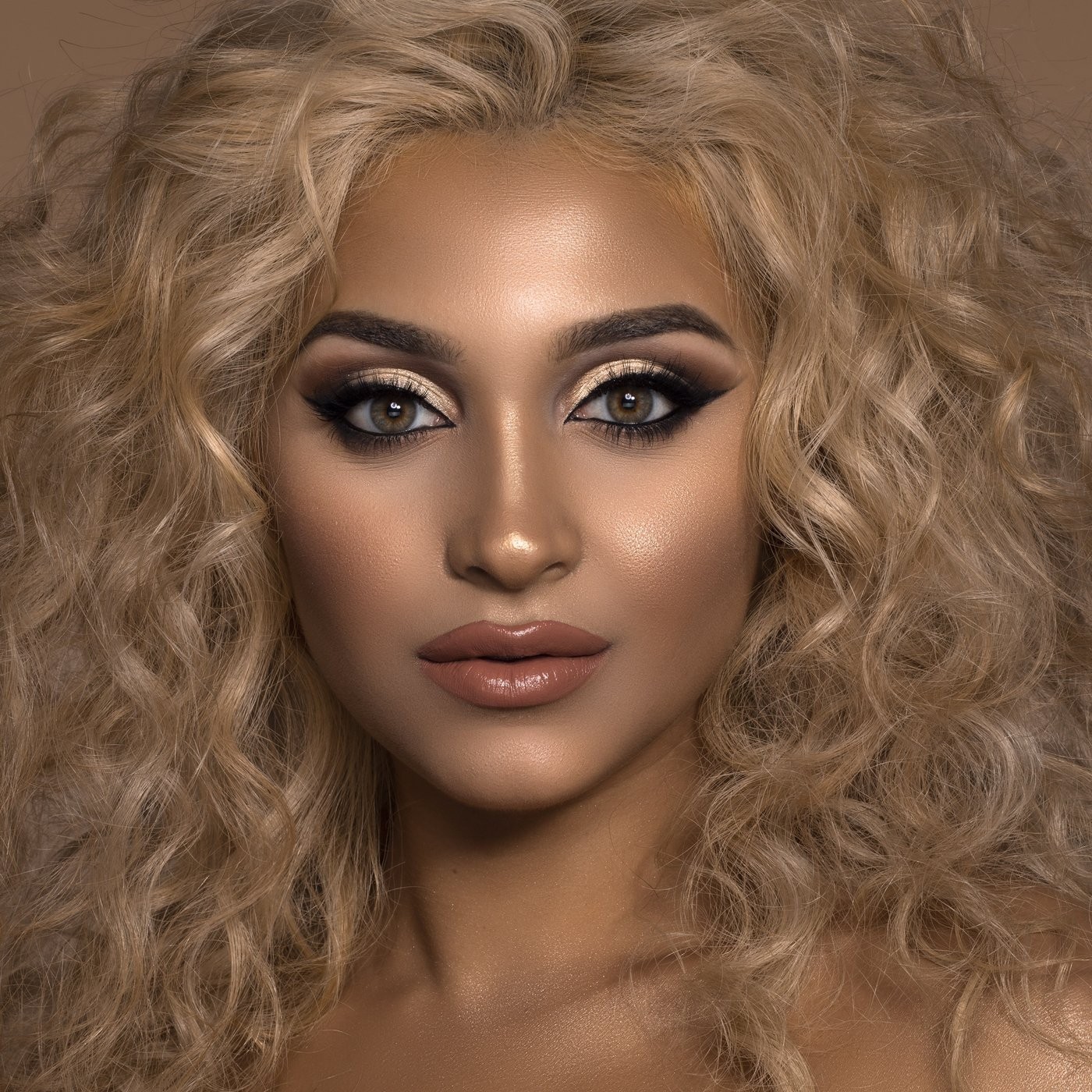 Brilliance Bronzer Brilliance Bronzer