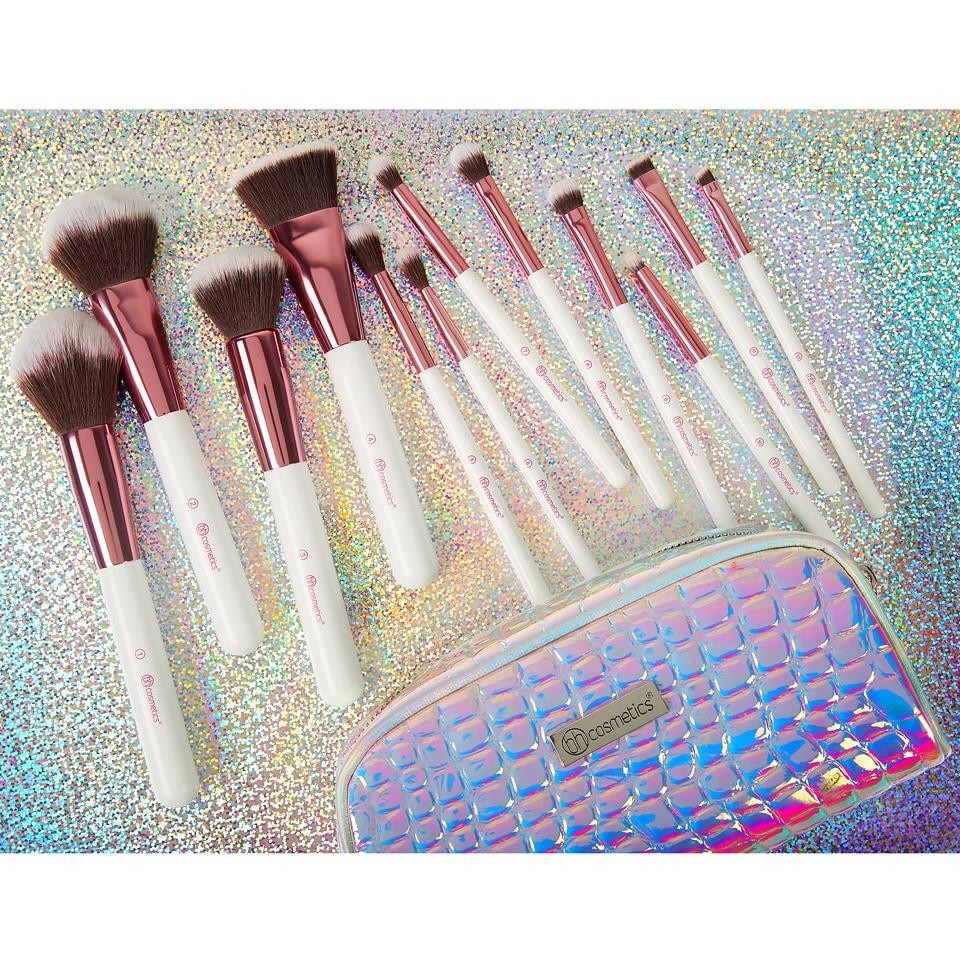 12 Piece Brush Set - Crystal Quartz 12 Piece Brush Set - Crystal Quartz
