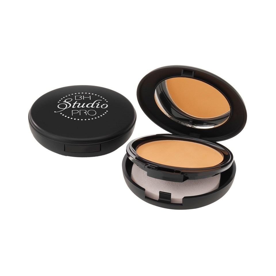 Studio Pro Matte Finished Pressed Powder -- Puder Studio Pro Matte Finished Pressed Powder -- Puder