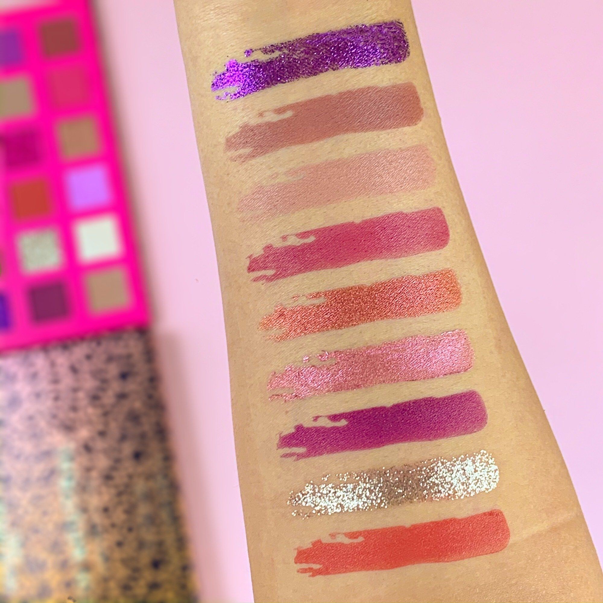 New Neutral Shadow Palette -- Lidschatten-Palette New Neutral Shadow Palette -- Lidschatten-Palette