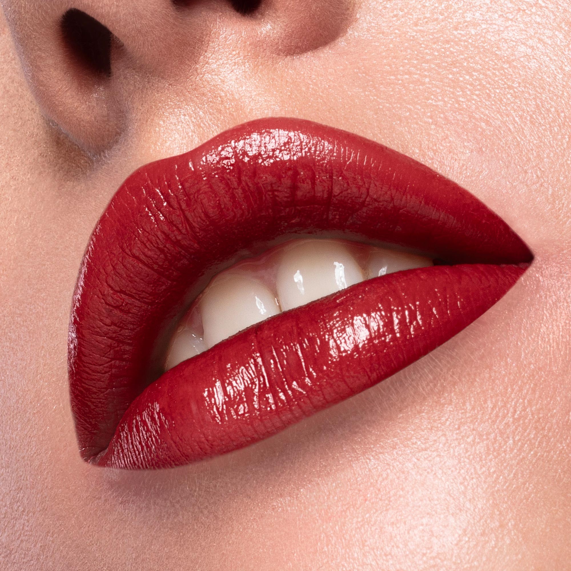 Vibrant Lipstick -- Lippenstift