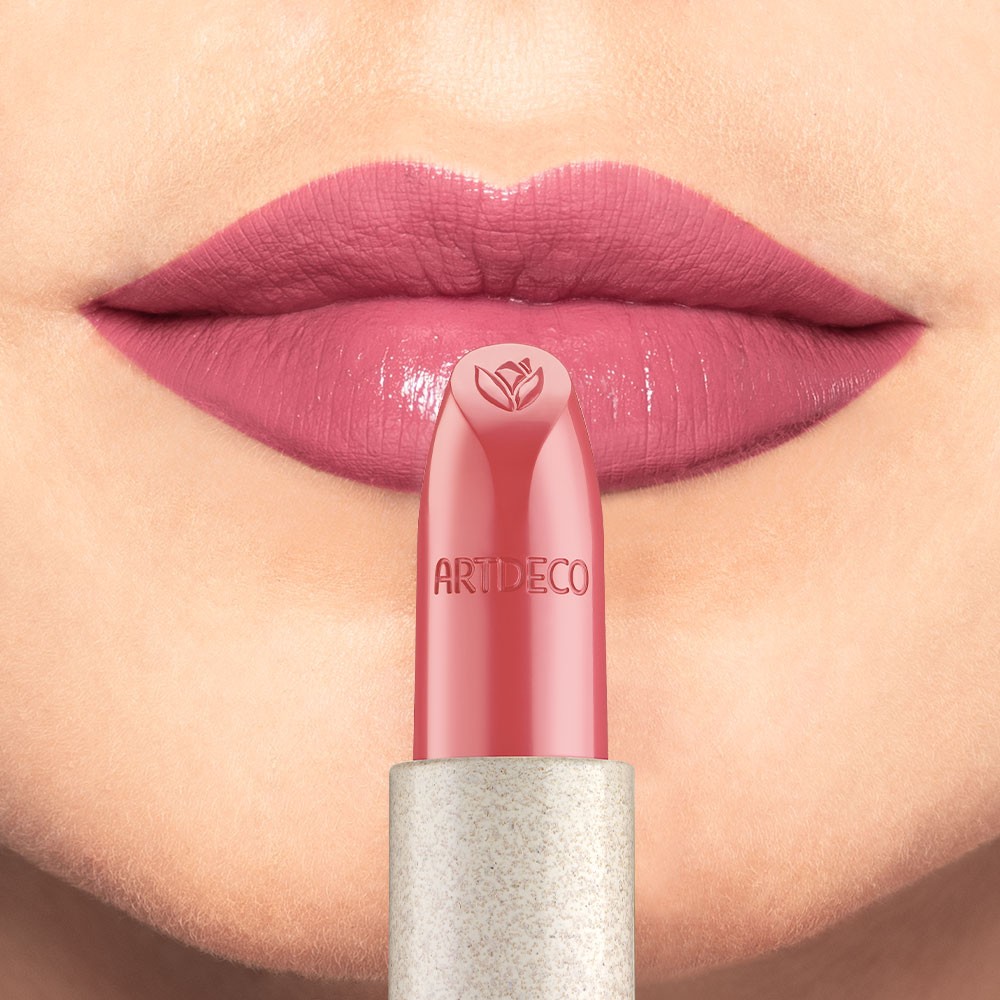 Green Couture - Natural Cream Lipstick -- Lippenstift Green Couture - Natural Cream Lipstick -- Lippenstift