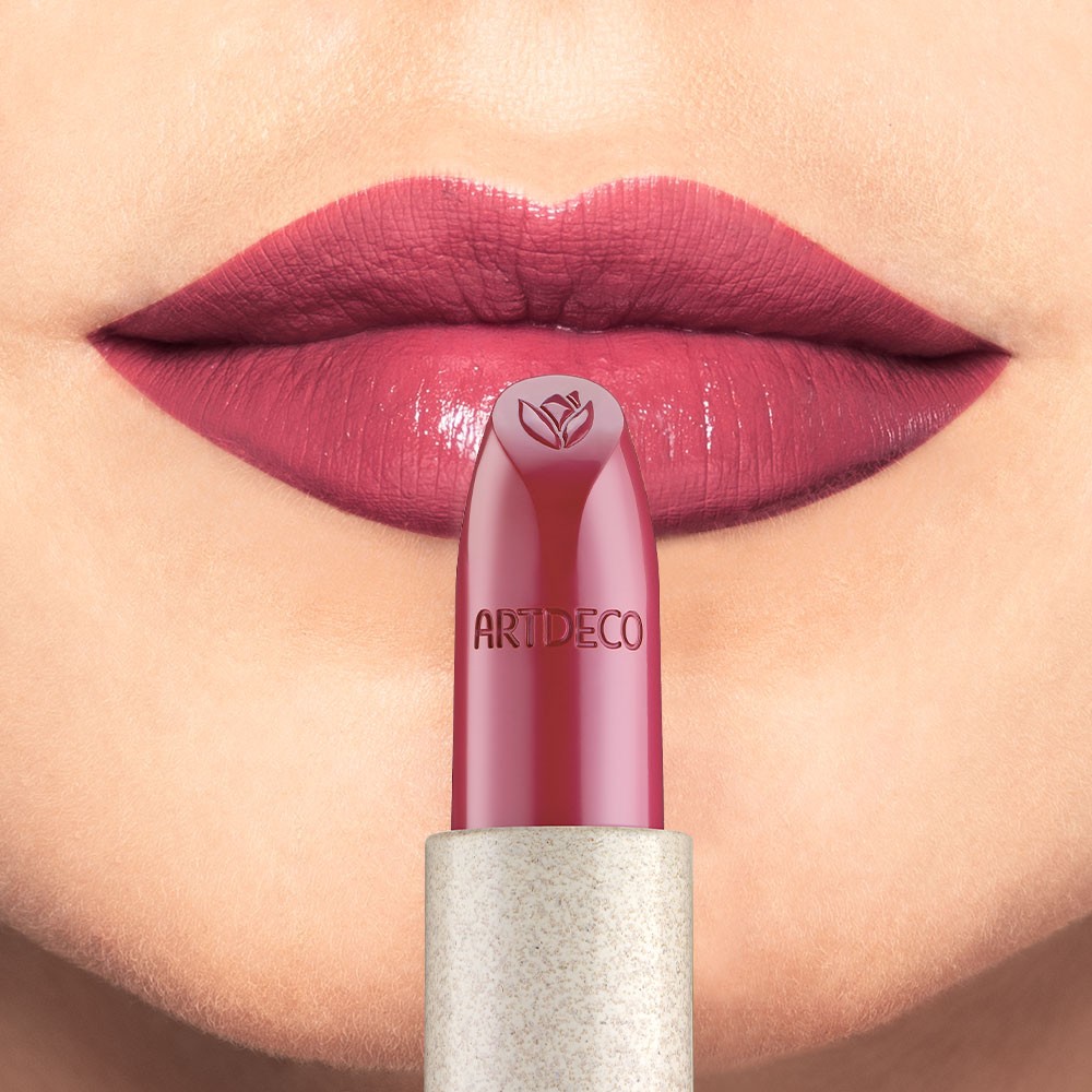 Green Couture - Natural Cream Lipstick -- Lippenstift Green Couture - Natural Cream Lipstick -- Lippenstift