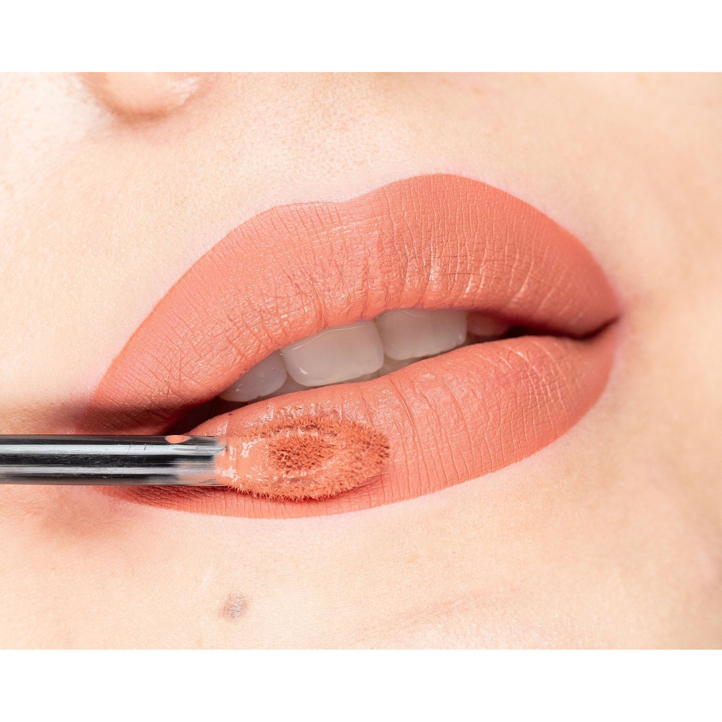 Lip Lingerie XXL Matte Liquid Lipstick -- Flüssig-Lippenstift Lip Lingerie XXL Matte Liquid Lipstick -- Flüssig-Lippenstift