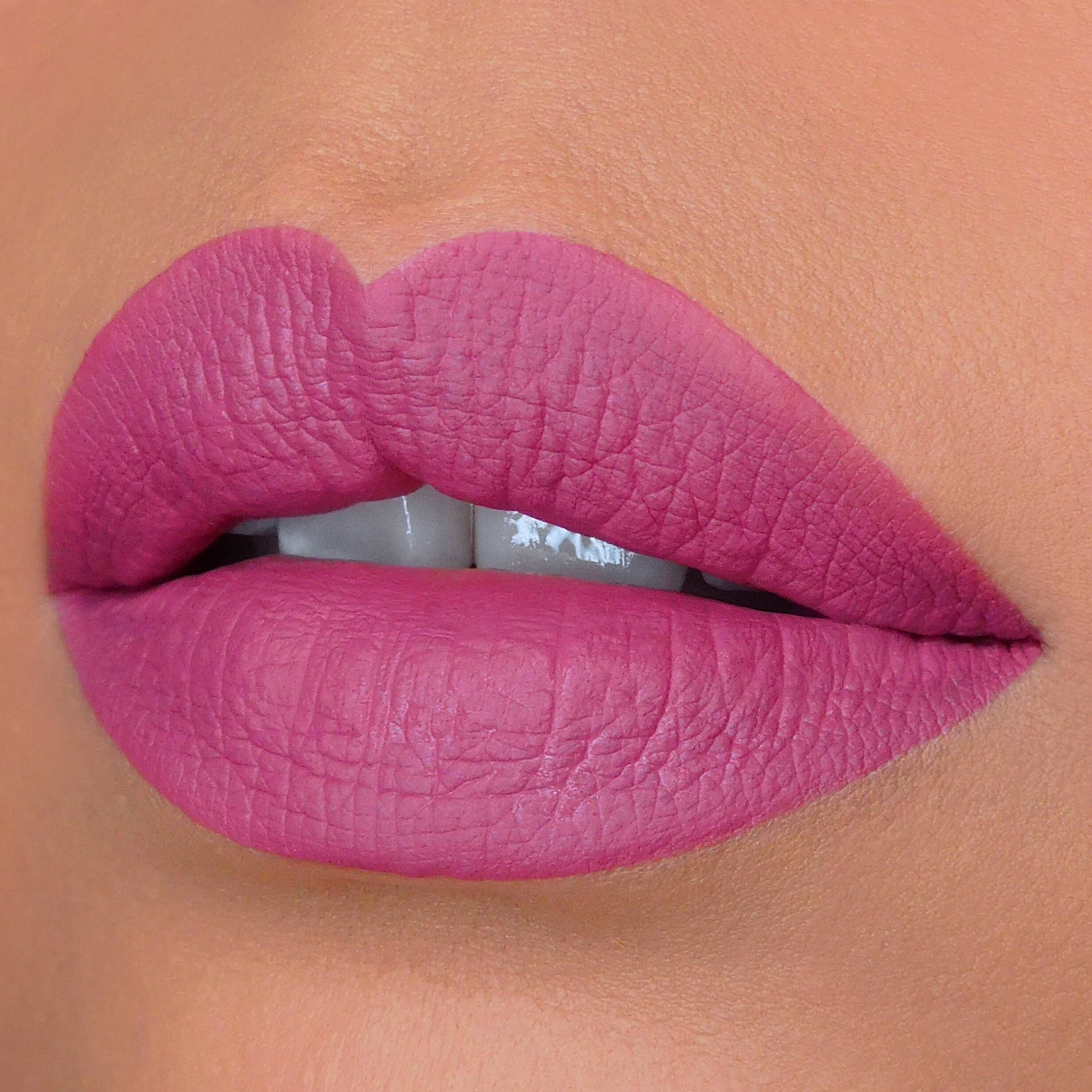 Lip Lingerie XXL Matte Liquid Lipstick -- Flüssig-Lippenstift Lip Lingerie XXL Matte Liquid Lipstick -- Flüssig-Lippenstift
