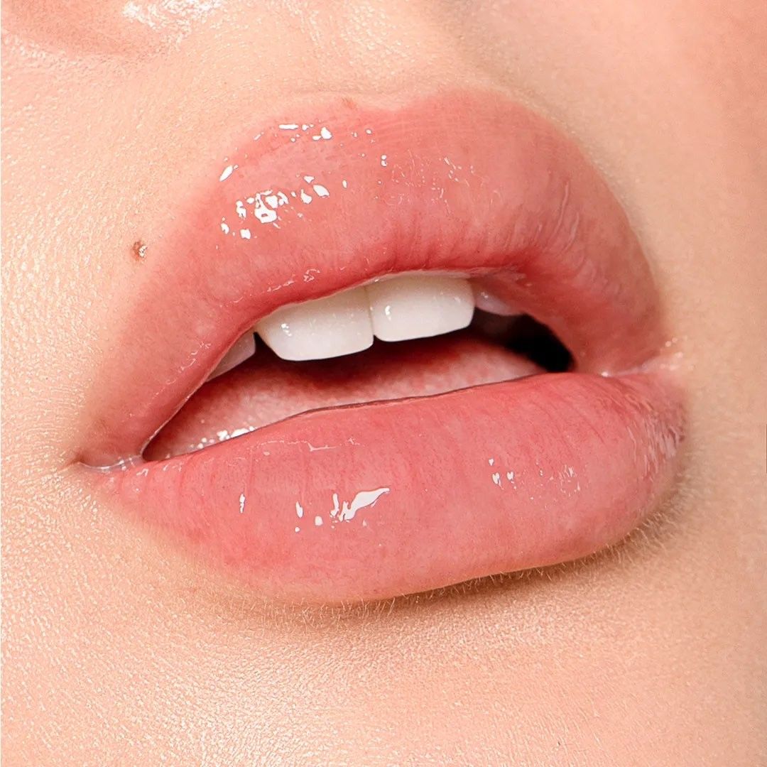 Renew Lip Oil -- Lippenöl Renew Lip Oil -- Lippenöl