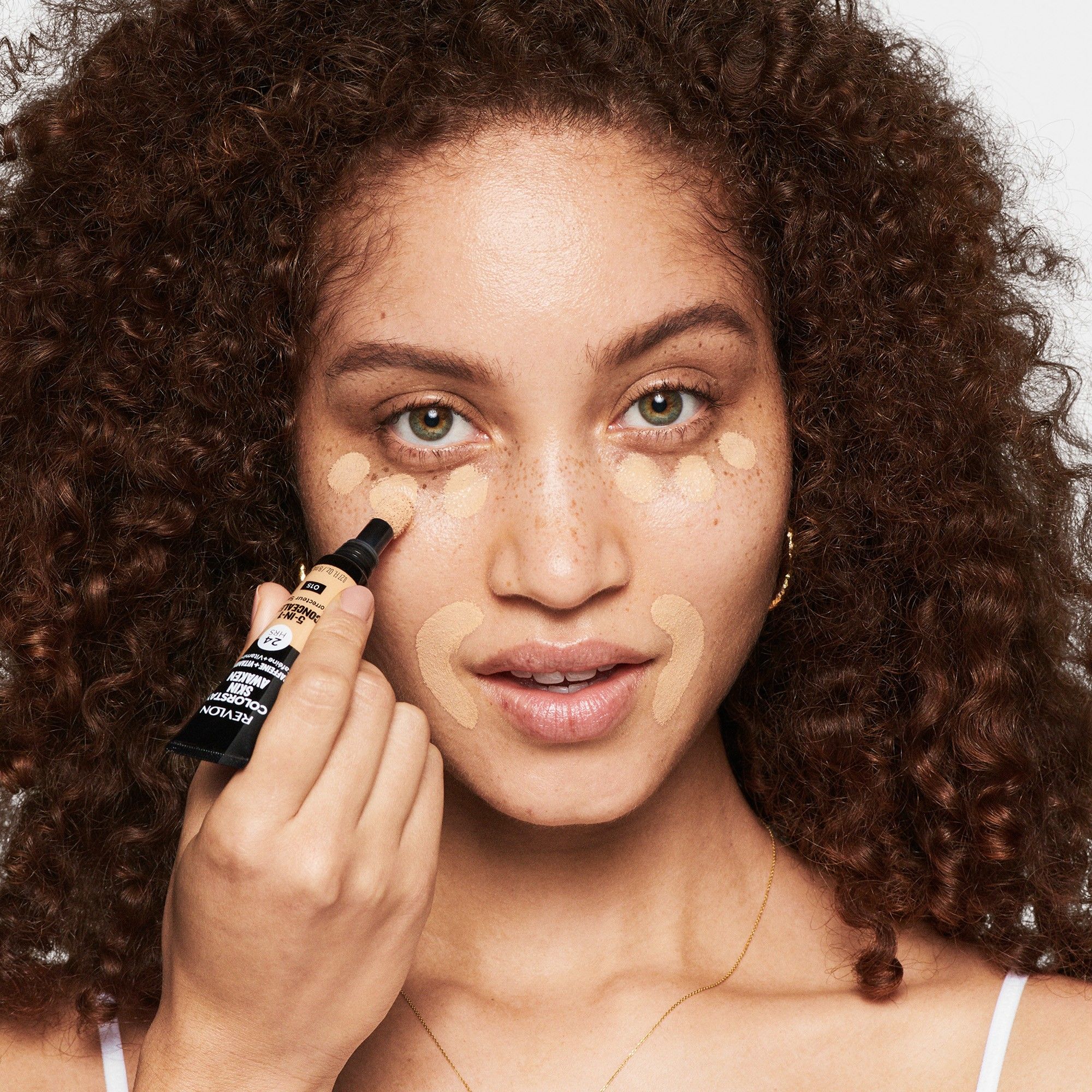 Colorstay Skin Awaken 5-In-1 Concealer -- Flüssig-Concealer Colorstay Skin Awaken 5-In-1 Concealer -- Flüssig-Concealer