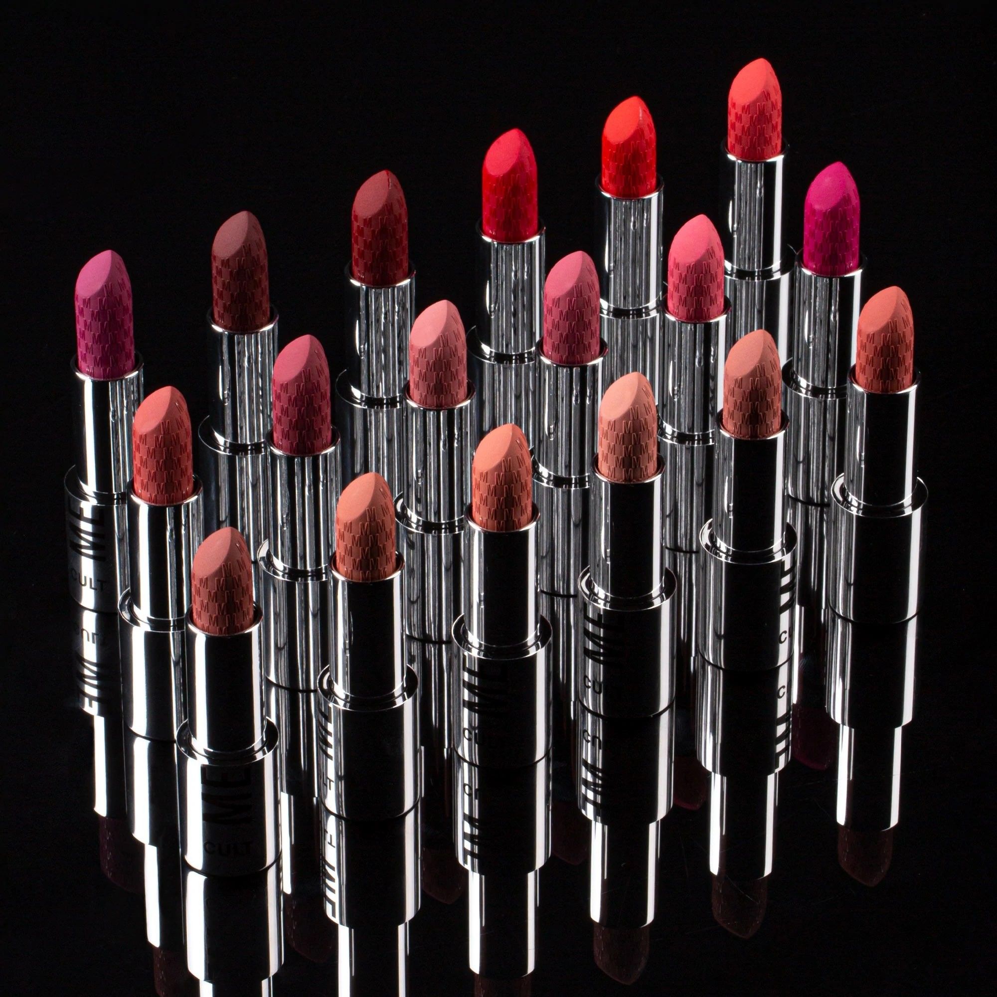 Rouge à Lèvres - Cult Creamy Lipstick Rouge à Lèvres - Cult Creamy Lipstick