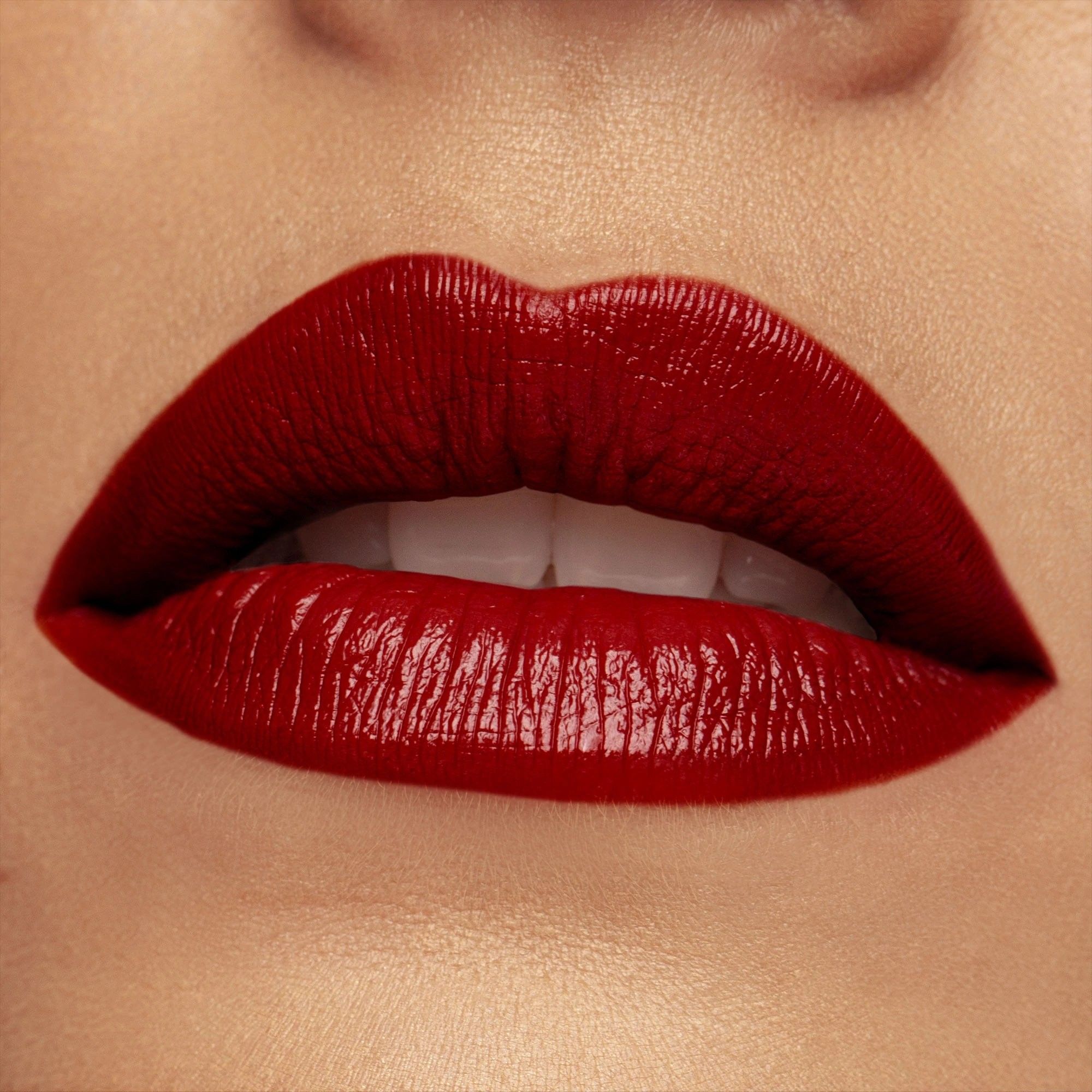 Rouge à Lèvres - Cult Creamy Lipstick Rouge à Lèvres - Cult Creamy Lipstick