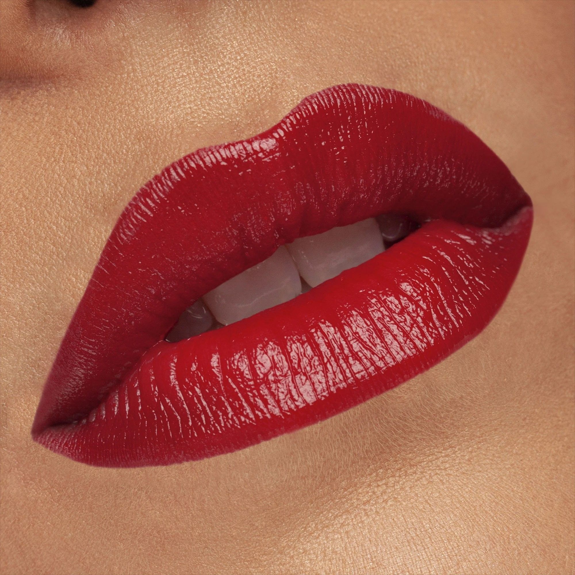 Rouge à Lèvres - Cult Creamy Lipstick Rouge à Lèvres - Cult Creamy Lipstick