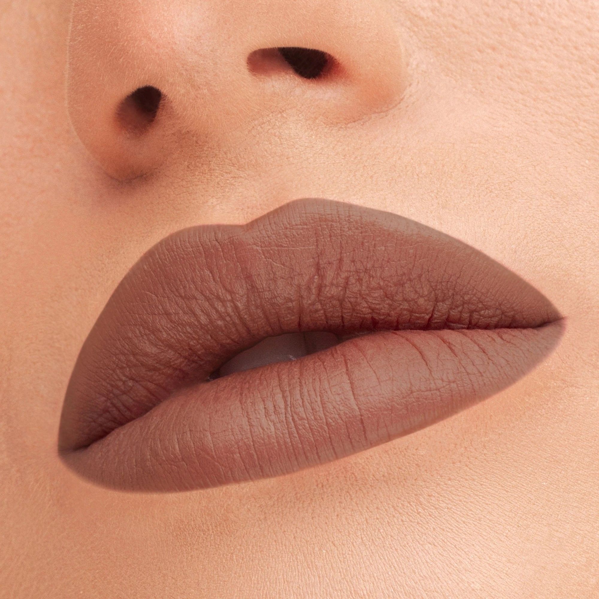 Rouge à Lèvres - Cult Matte Lipstick Rouge à Lèvres - Cult Matte Lipstick