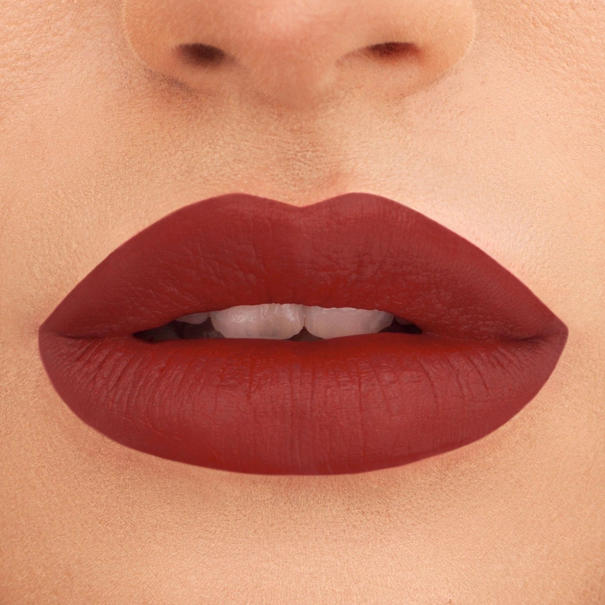 Rouge à Lèvres - Cult Matte Lipstick Rouge à Lèvres - Cult Matte Lipstick