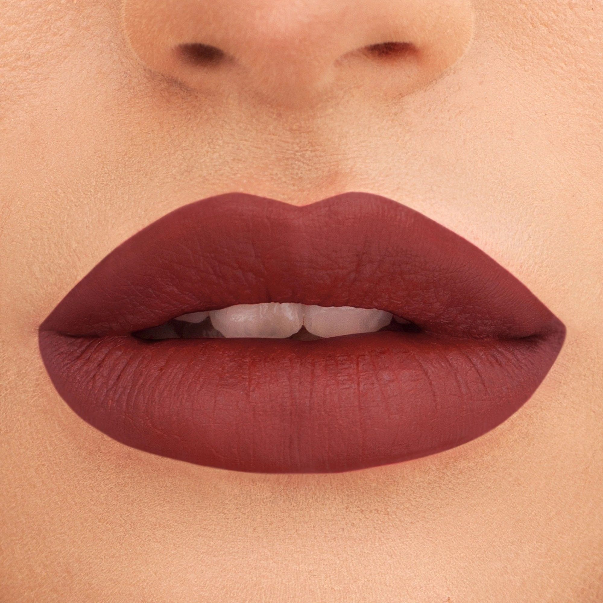 Rouge à Lèvres - Cult Matte Lipstick Rouge à Lèvres - Cult Matte Lipstick