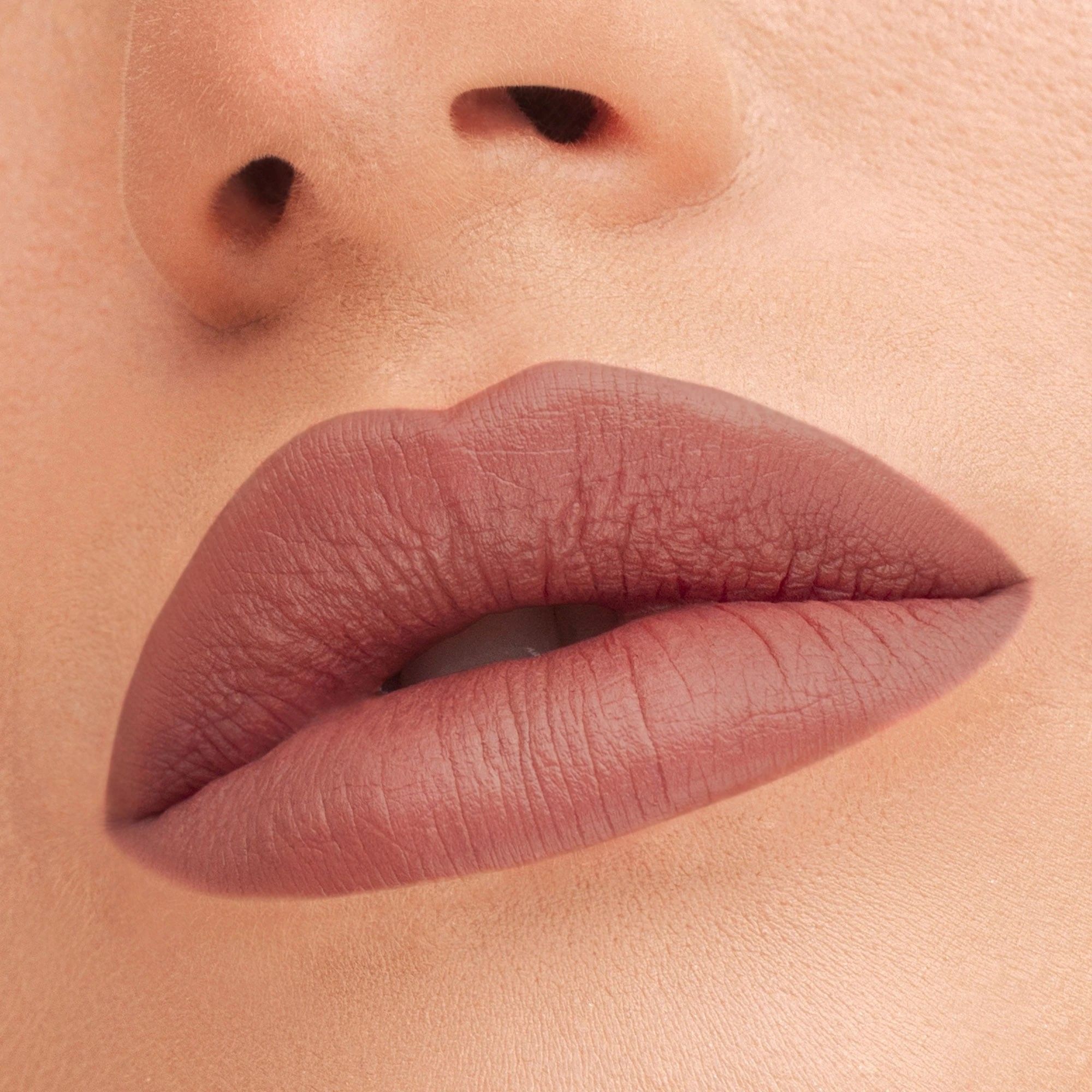 Rouge à Lèvres - Cult Matte Lipstick Rouge à Lèvres - Cult Matte Lipstick