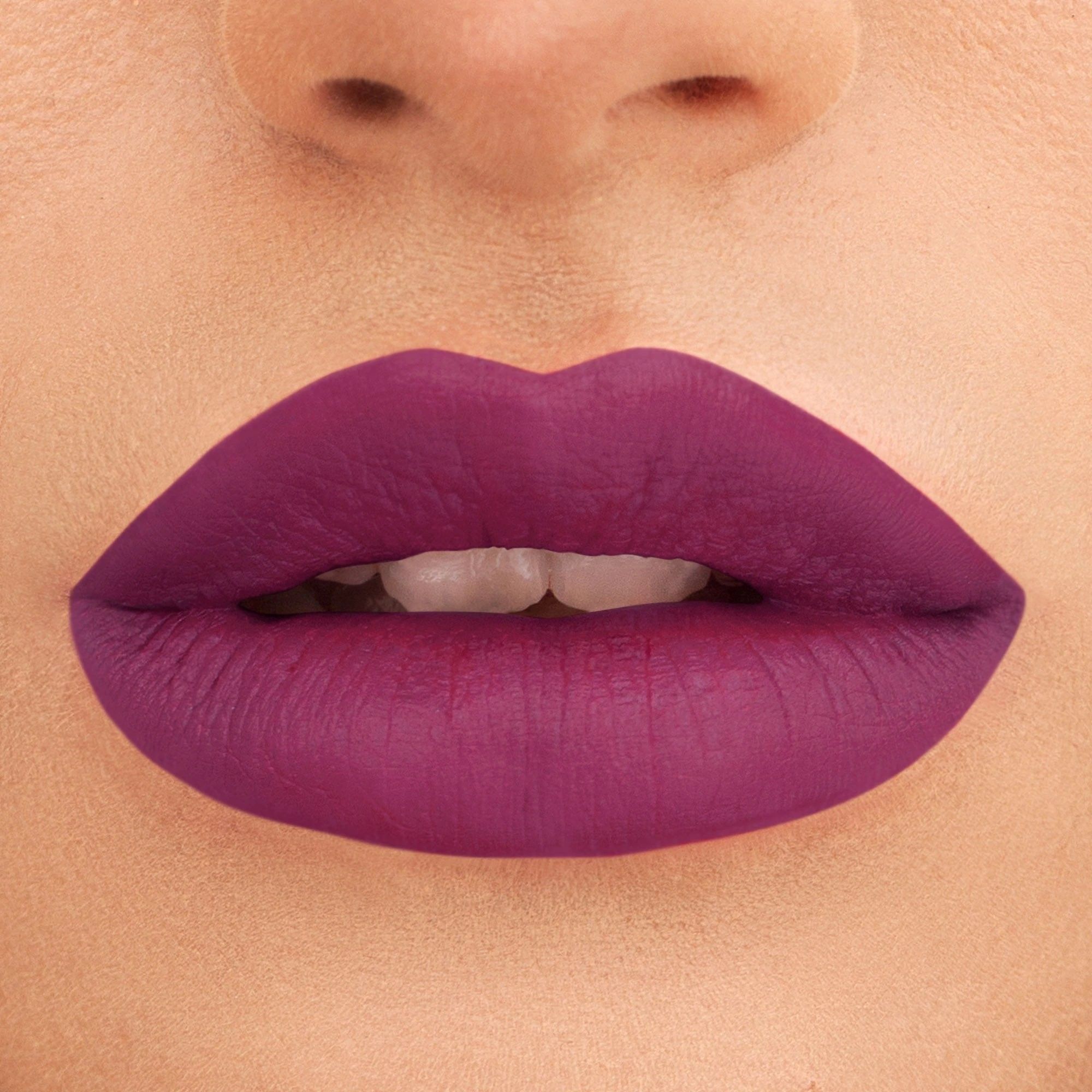 Rouge à Lèvres - Cult Matte Lipstick Rouge à Lèvres - Cult Matte Lipstick