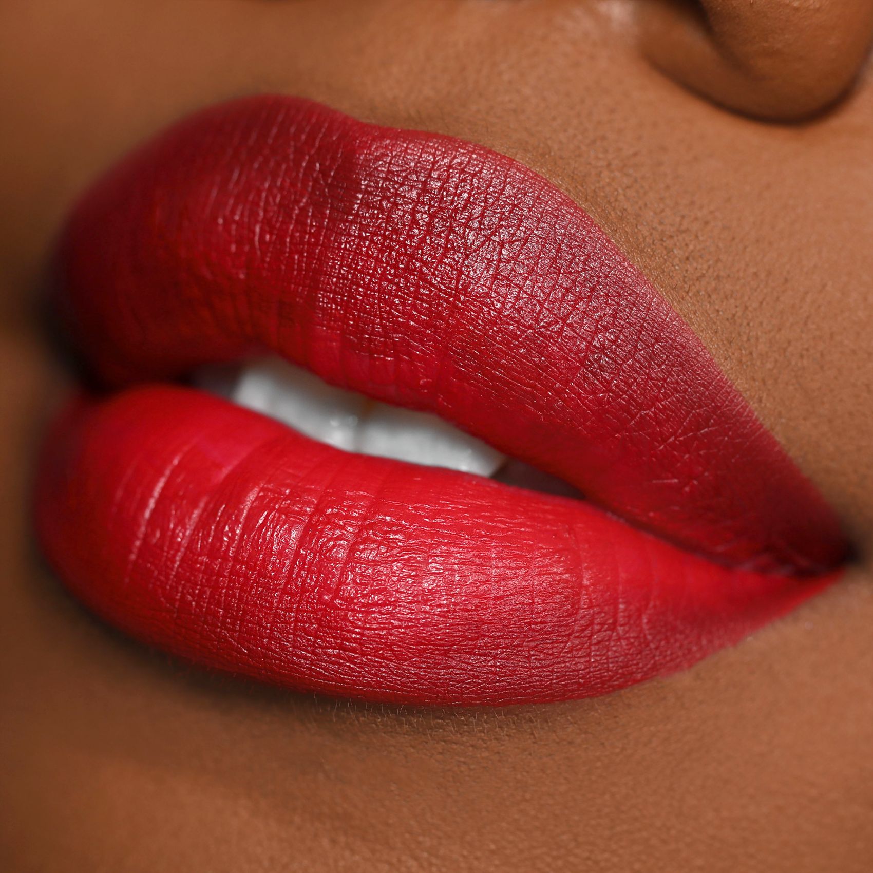 Long Lasting Liquid Lipstick -- Flüssig-Lippenstift Long Lasting Liquid Lipstick -- Flüssig-Lippenstift