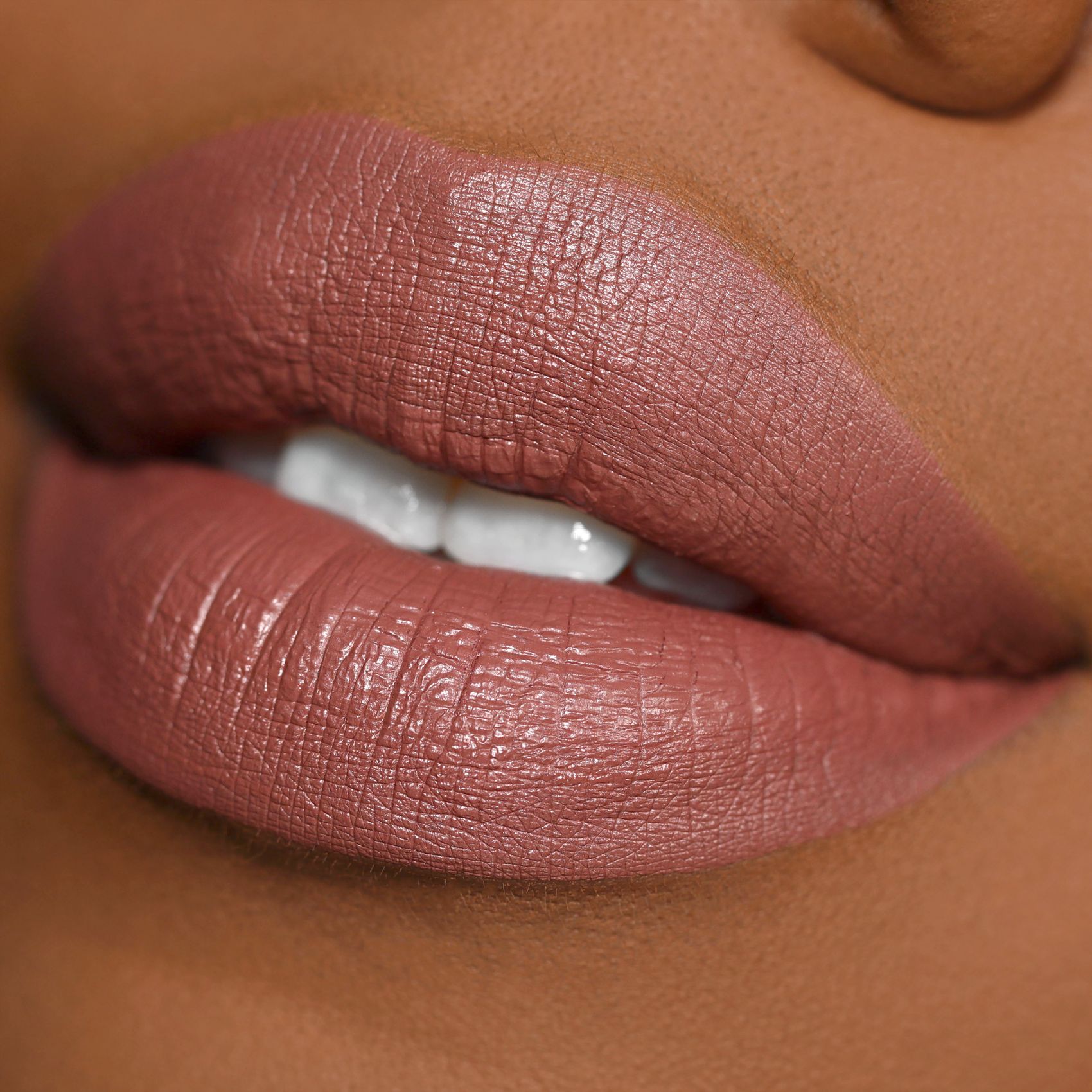 Long Lasting Liquid Lipstick -- Flüssig-Lippenstift Long Lasting Liquid Lipstick -- Flüssig-Lippenstift