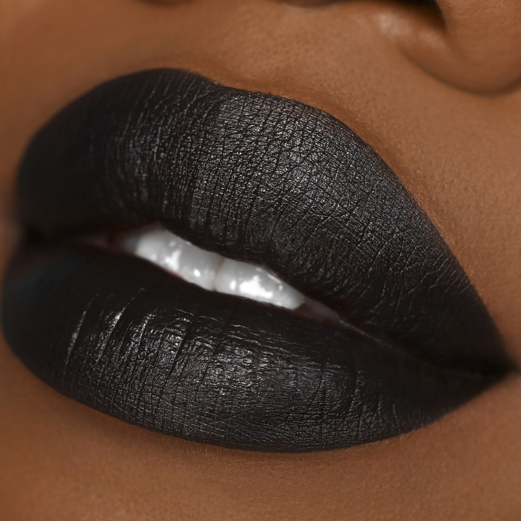 Rouge à Lèvres Liquide - Long Lasting Liquid Lipstick Rouge à Lèvres Liquide - Long Lasting Liquid Lipstick