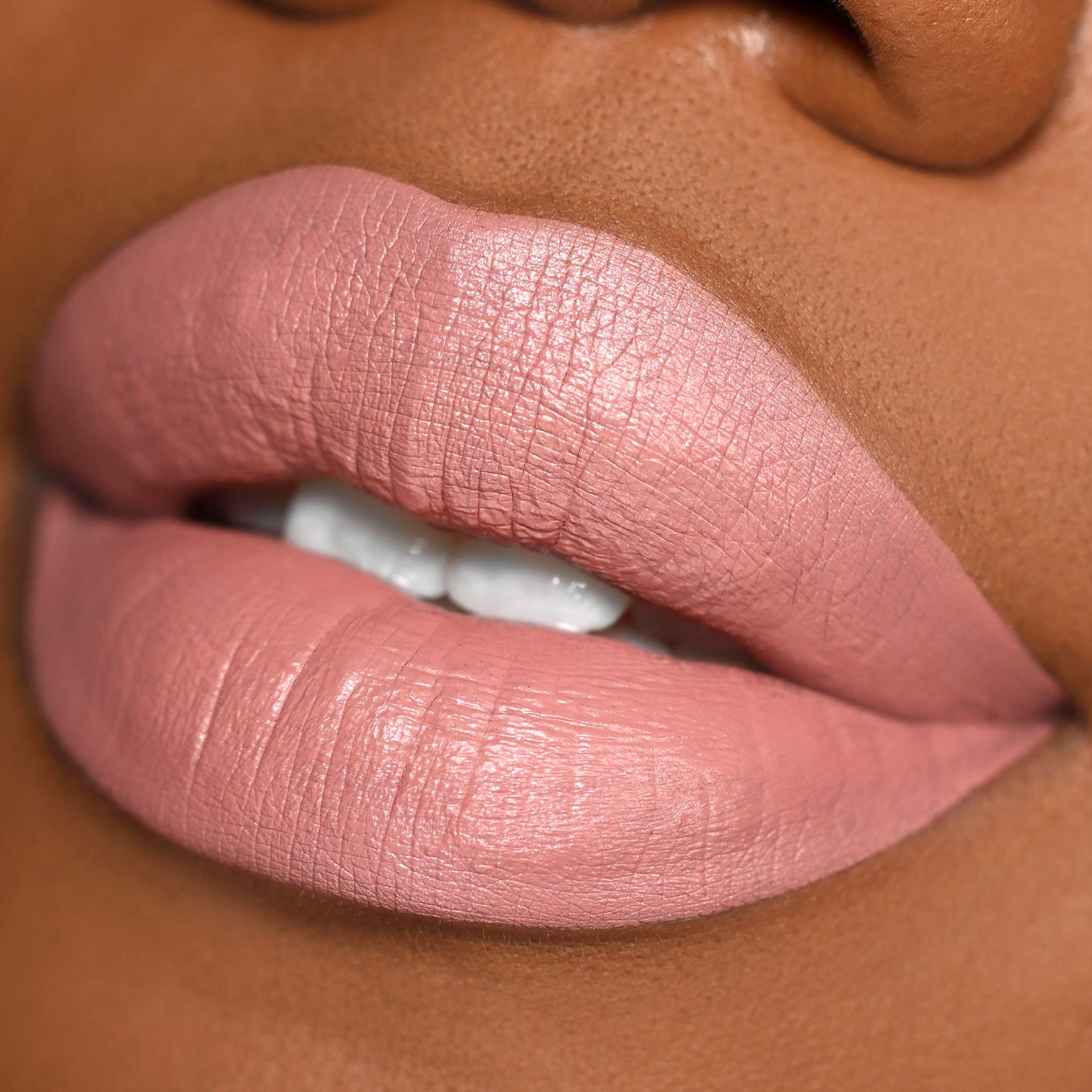 Rouge à Lèvres Liquide - Long Lasting Liquid Lipstick Rouge à Lèvres Liquide - Long Lasting Liquid Lipstick