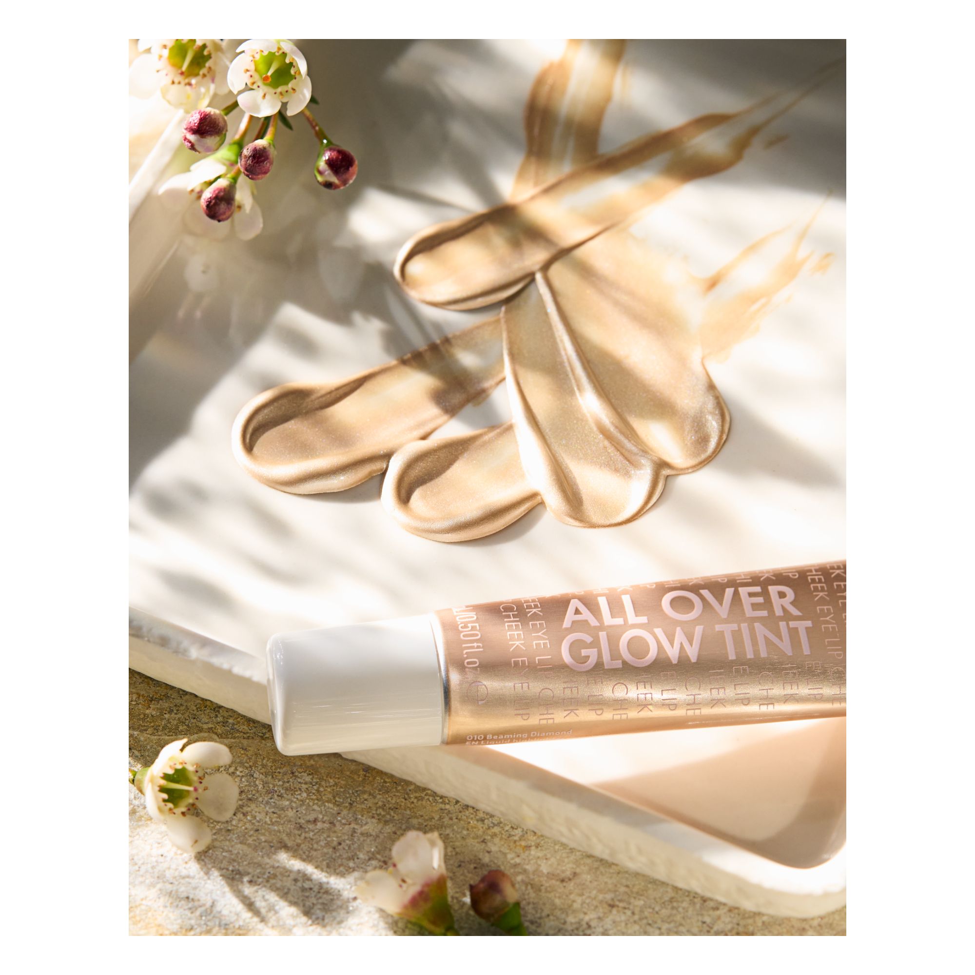 Highlighter - All Over Glow Tint Highlighter - All Over Glow Tint