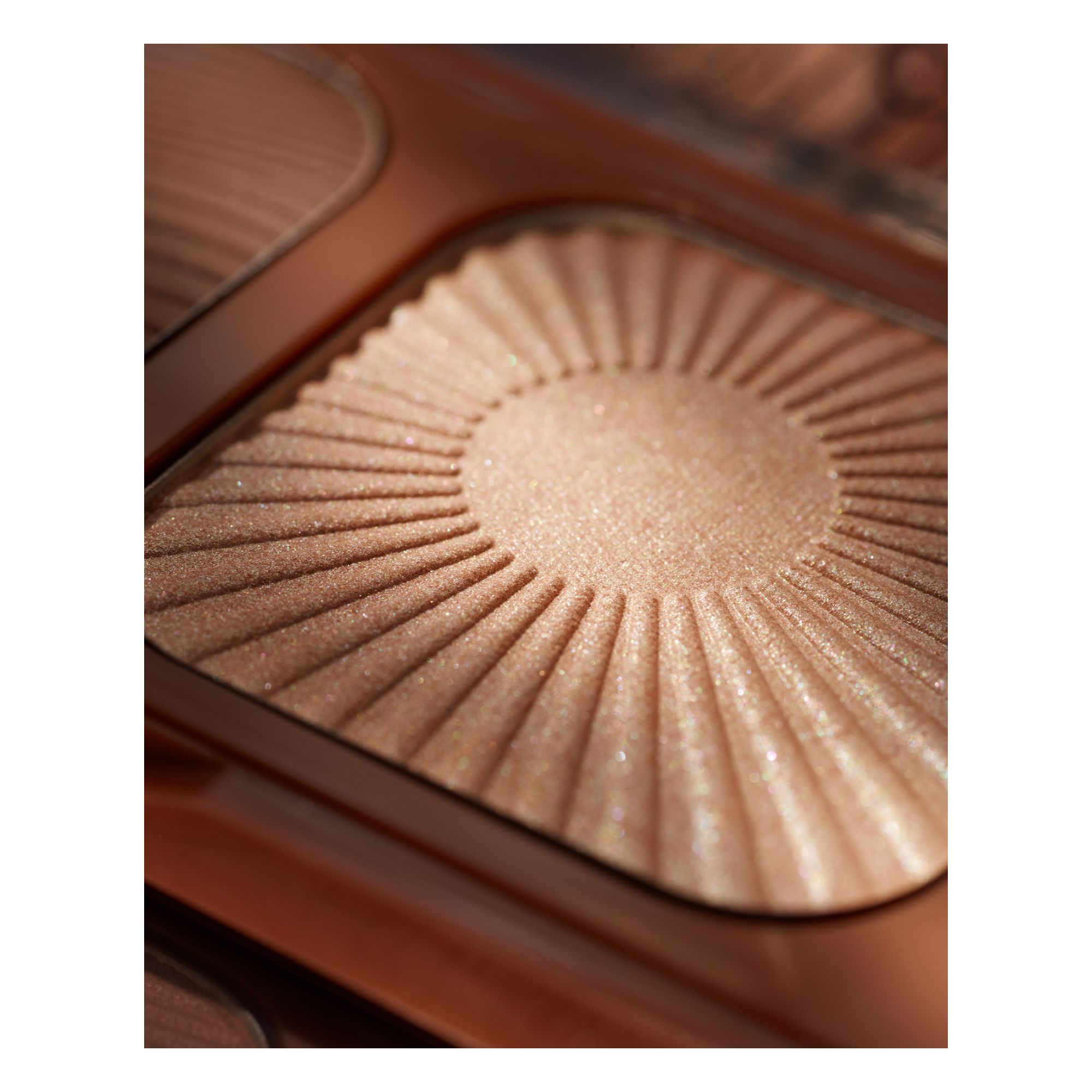 Bronzer & Enlumineur - Holiday Skin Bronze & Glow Palette Bronzer & Enlumineur - Holiday Skin Bronze & Glow Palette