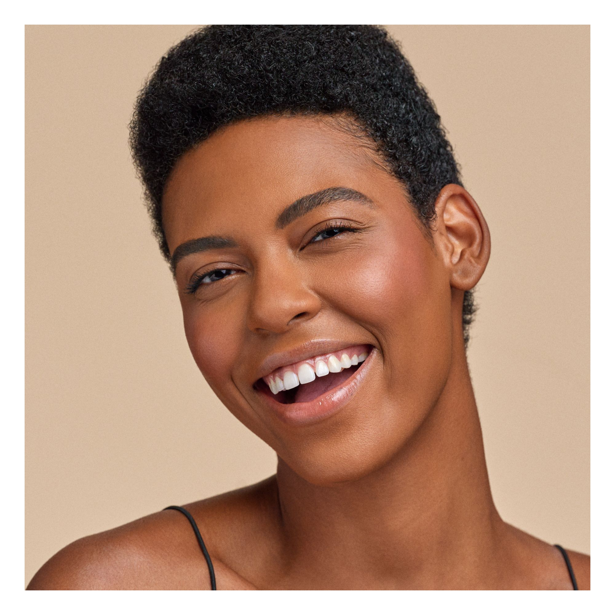 Fond de Teint - Nude Drop Tinted Serum Foundation Fond de Teint - Nude Drop Tinted Serum Foundation