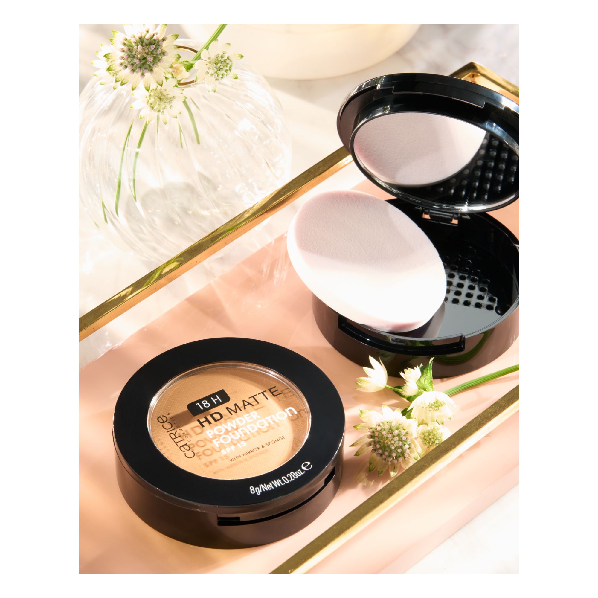 Fond de Teint Poudre - 18H HD Matte Powder Foundation Fond de Teint Poudre - 18H HD Matte Powder Foundation
