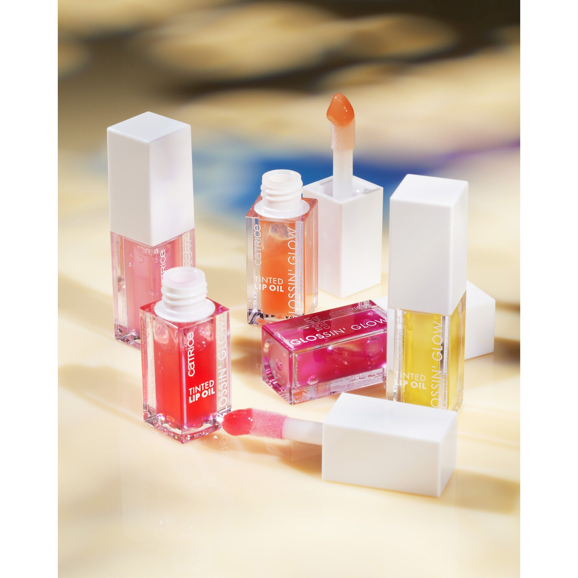 Huile à Lèvres - Glossin' Glow Tinted Lip Oil Huile à Lèvres - Glossin' Glow Tinted Lip Oil