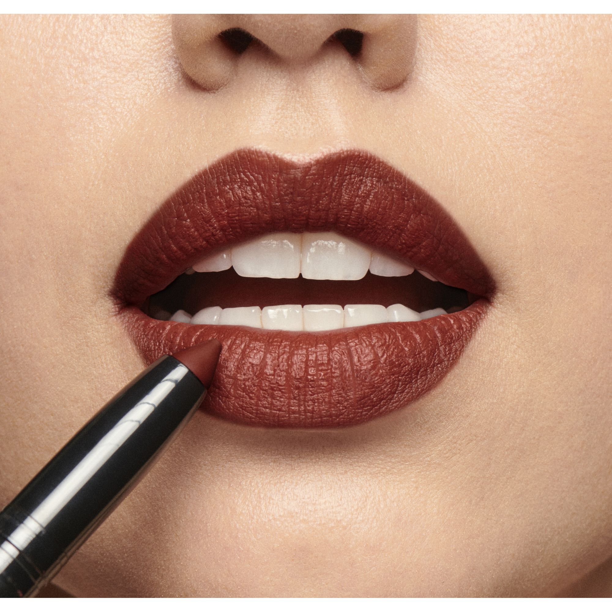 Colorstay Matte Lite Crayon -- Lippenstift Colorstay Matte Lite Crayon -- Lippenstift