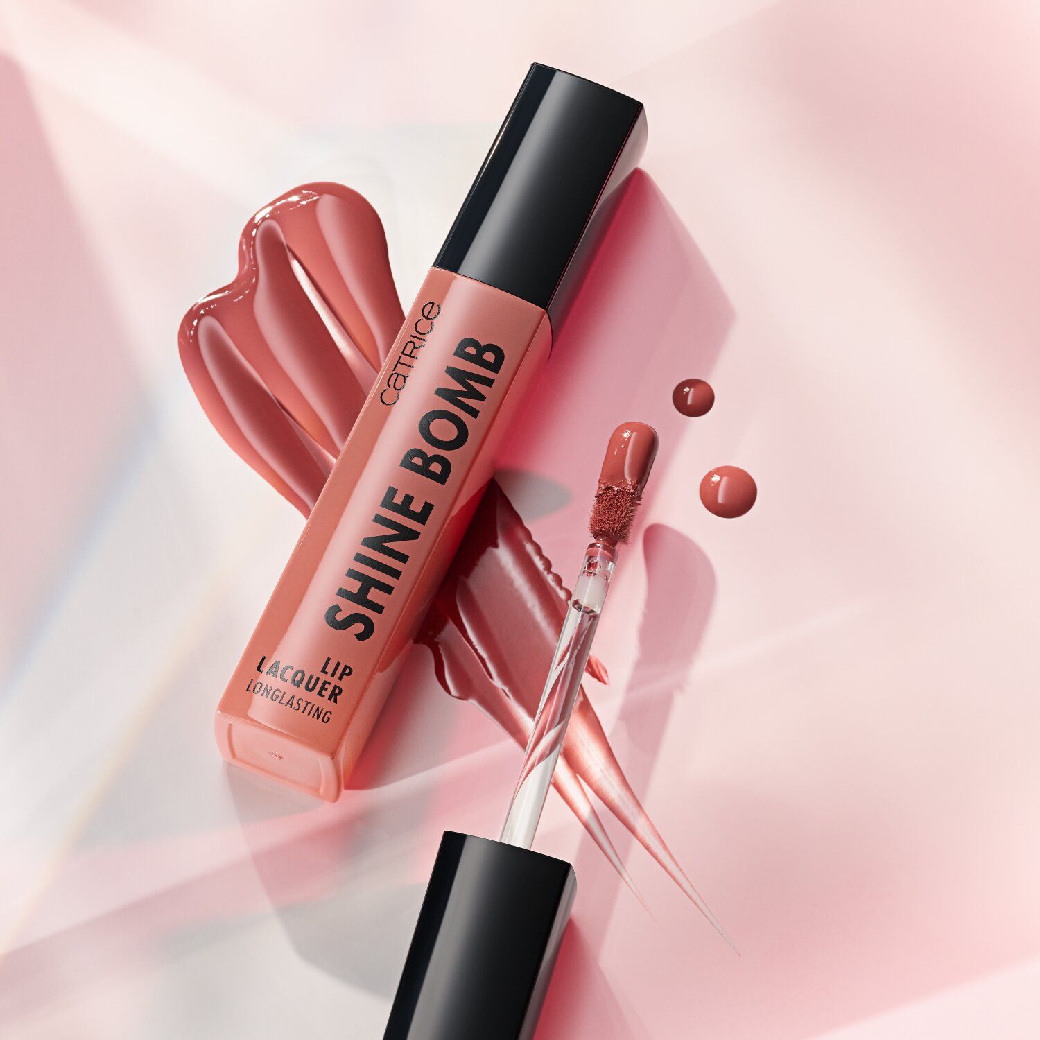 Rouge à Lèvres - Shine Bomb Lip Lacquer Rouge à Lèvres - Shine Bomb Lip Lacquer