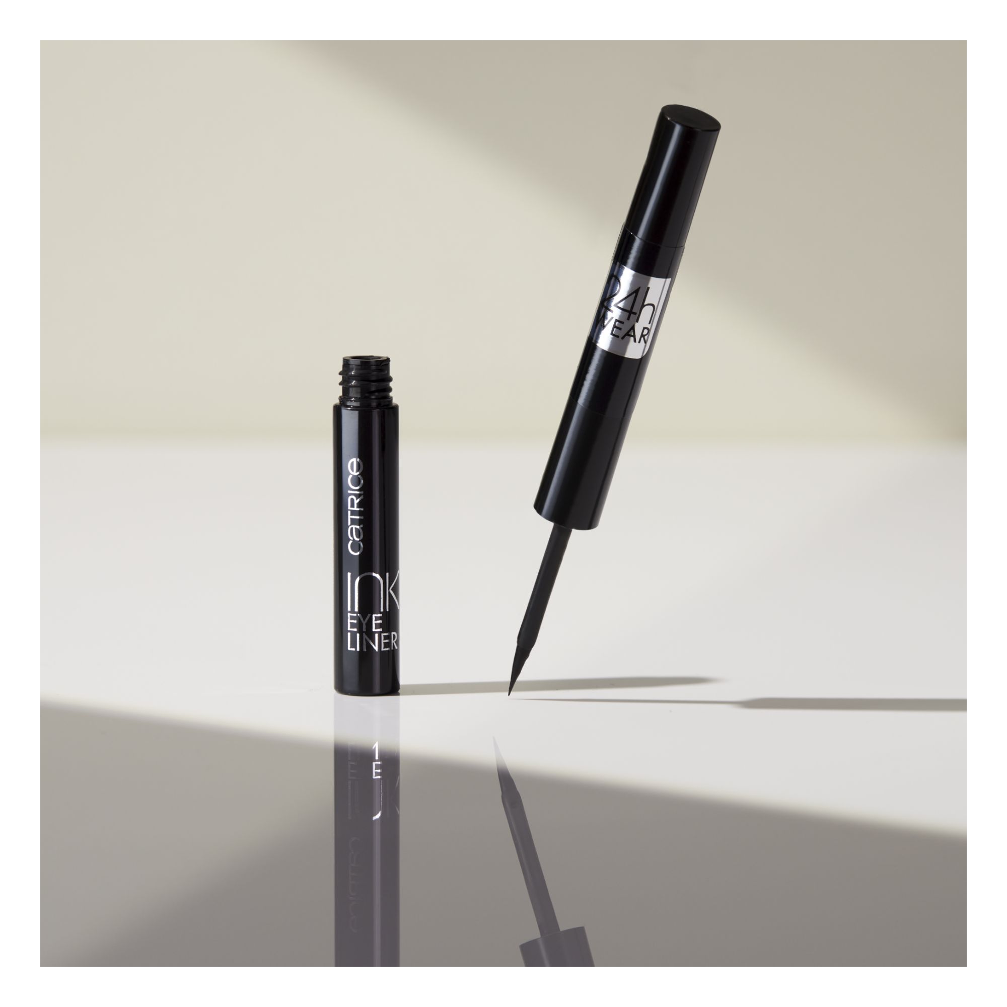 Eye-Liner Liquide - Ink Eyeliner Eye-Liner Liquide - Ink Eyeliner