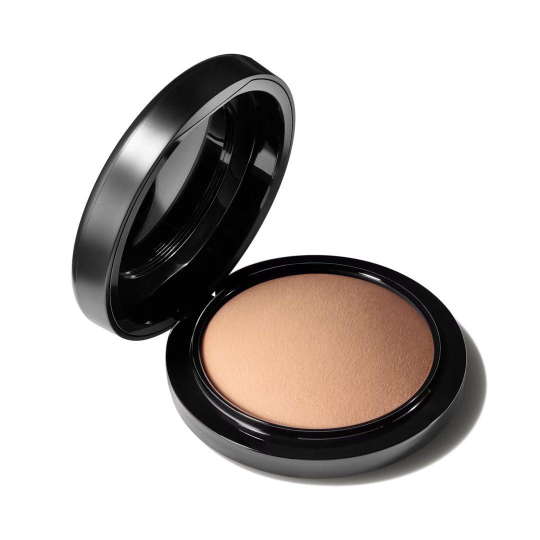 Mineralize Skinfinish Natural -- Puder Mineralize Skinfinish Natural -- Puder