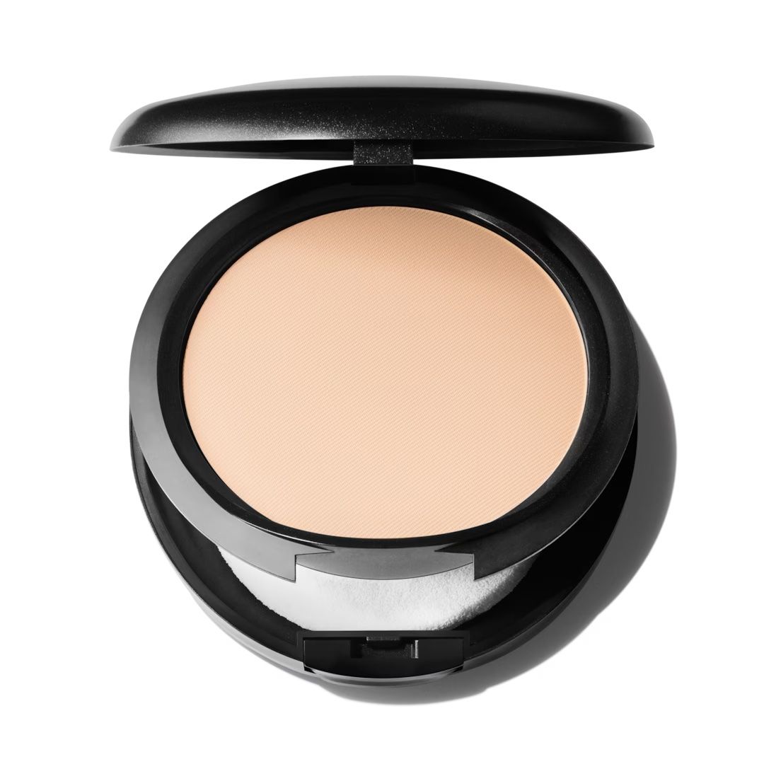 Fond de Teint - Studio Fix Powder Plus Foundation Fond de Teint - Studio Fix Powder Plus Foundation