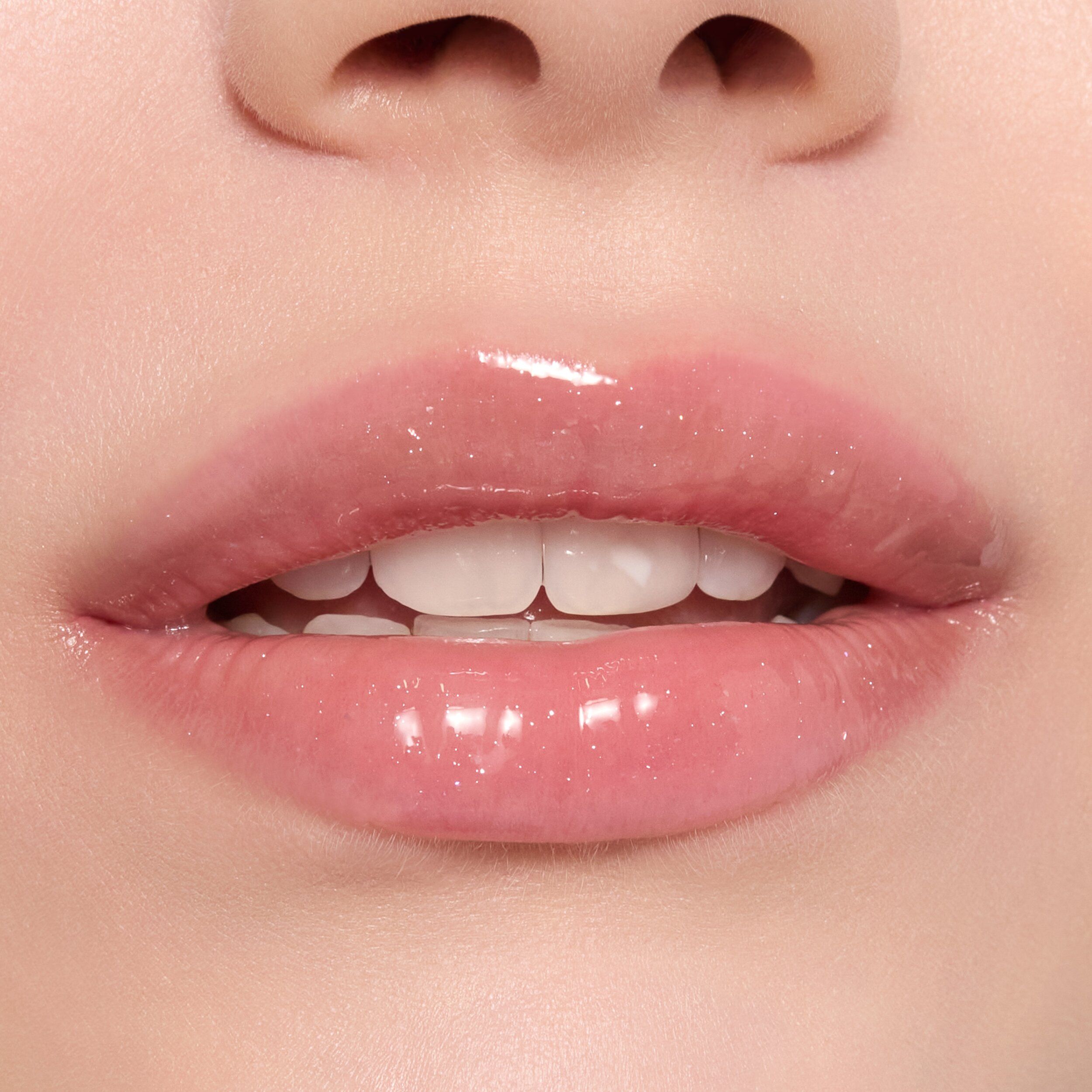 Glossin' Glow Tinted Lip Oil Glossin' Glow Tinted Lip Oil