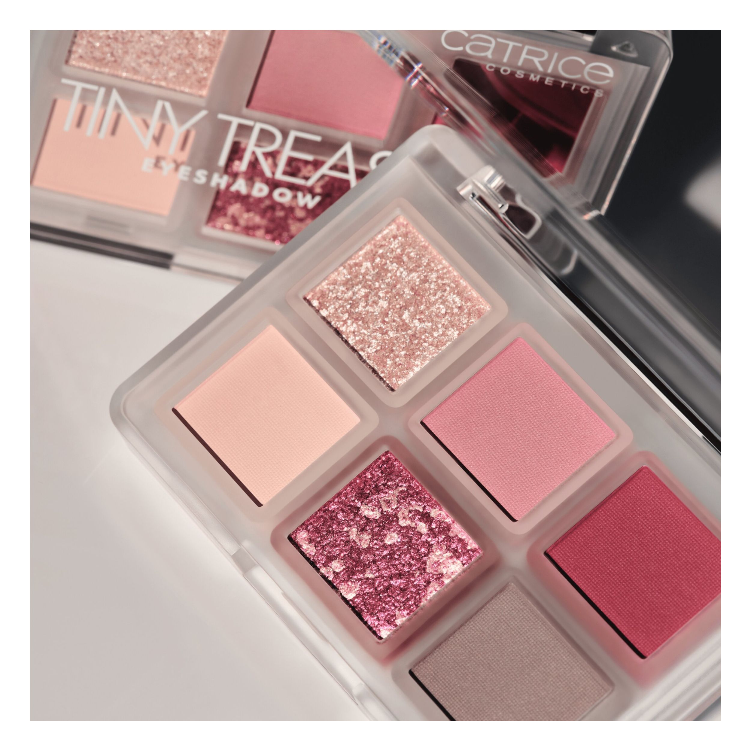 Palette de Fards à Paupières - Tiny Treasures Eyeshadow Palette Palette de Fards à Paupières - Tiny Treasures Eyeshadow Palette