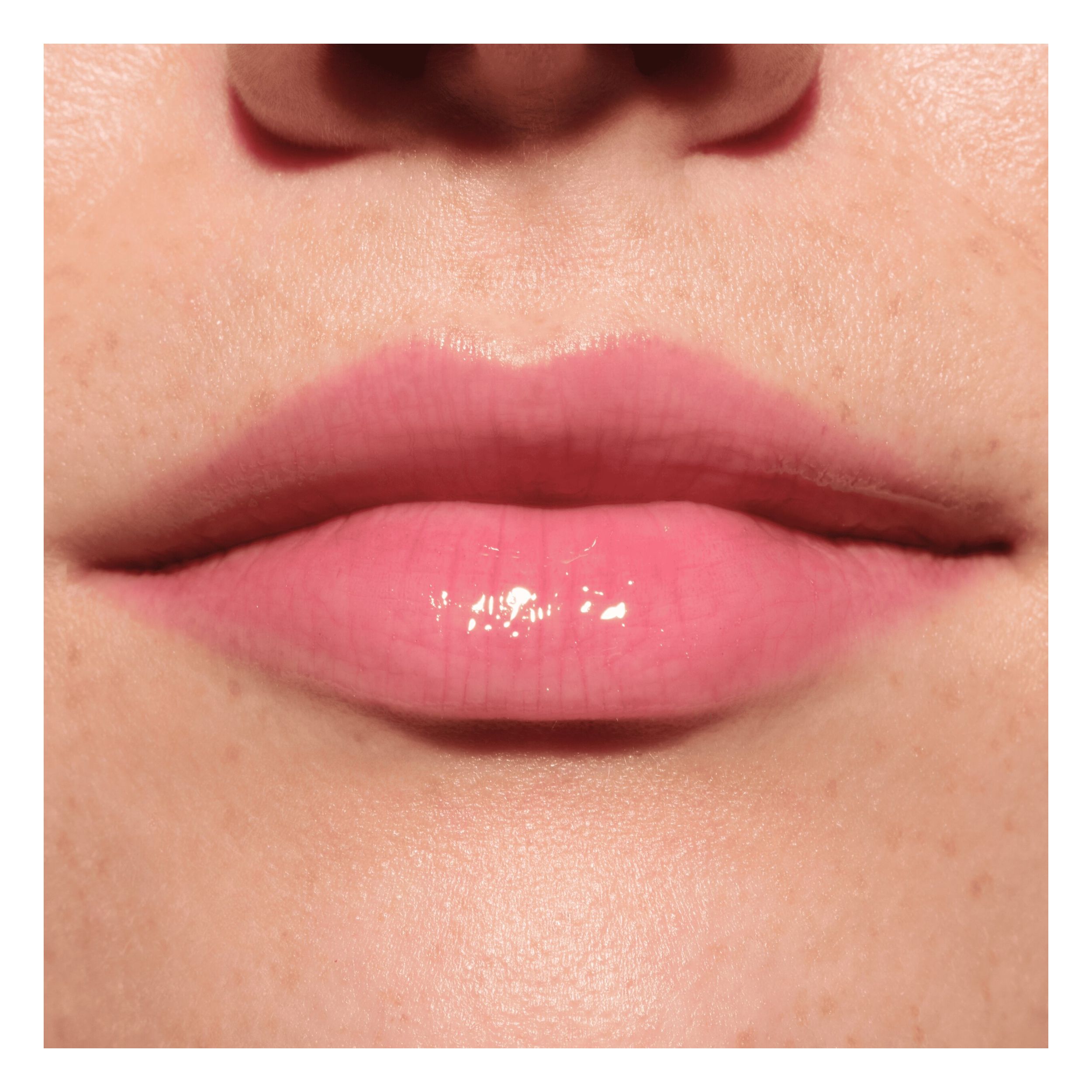 Huile à Lèvres - Glossin' Glow Tinted Lip Oil Huile à Lèvres - Glossin' Glow Tinted Lip Oil