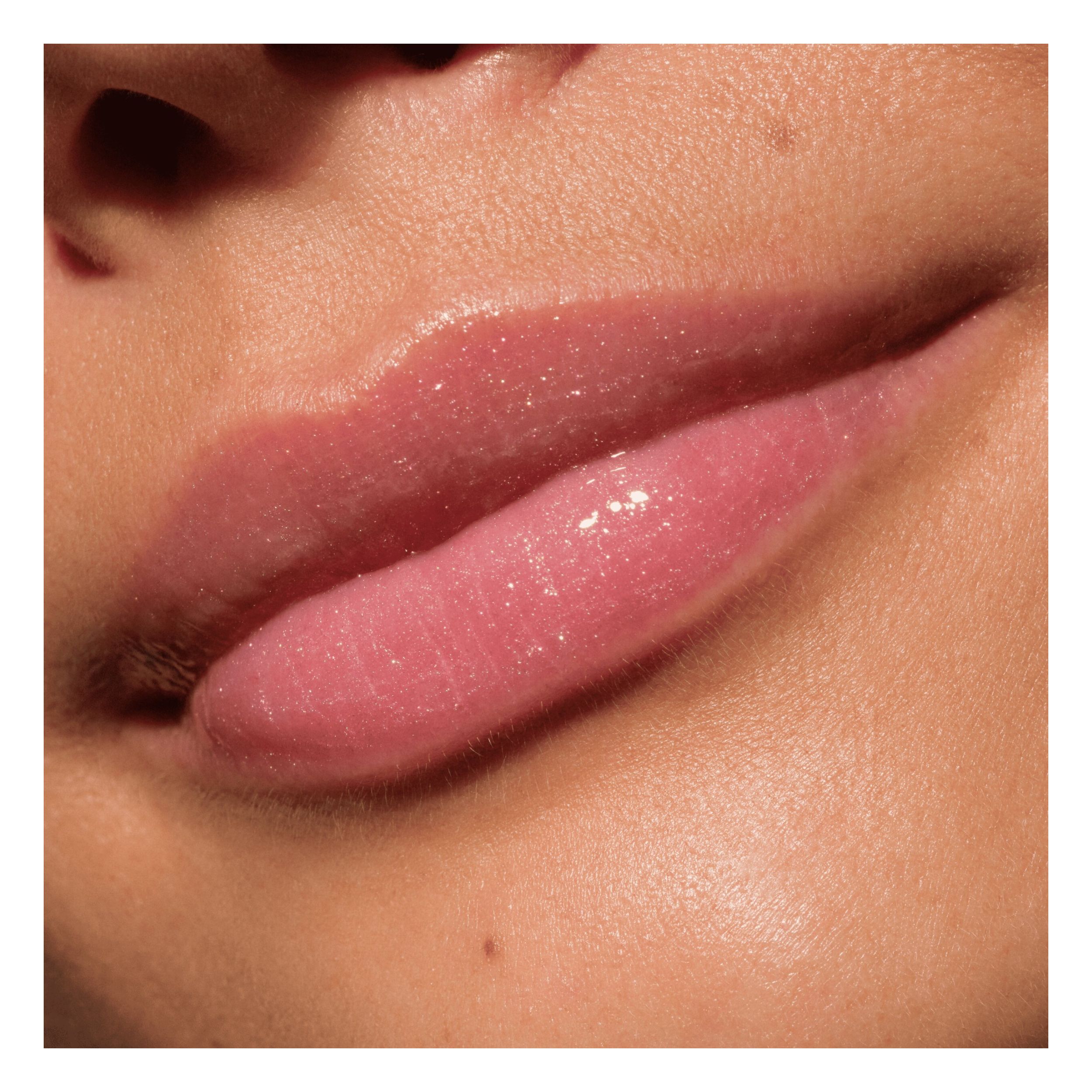 Lip Gloss - Max It Up Lip Booster Extreme Lip Gloss - Max It Up Lip Booster Extreme