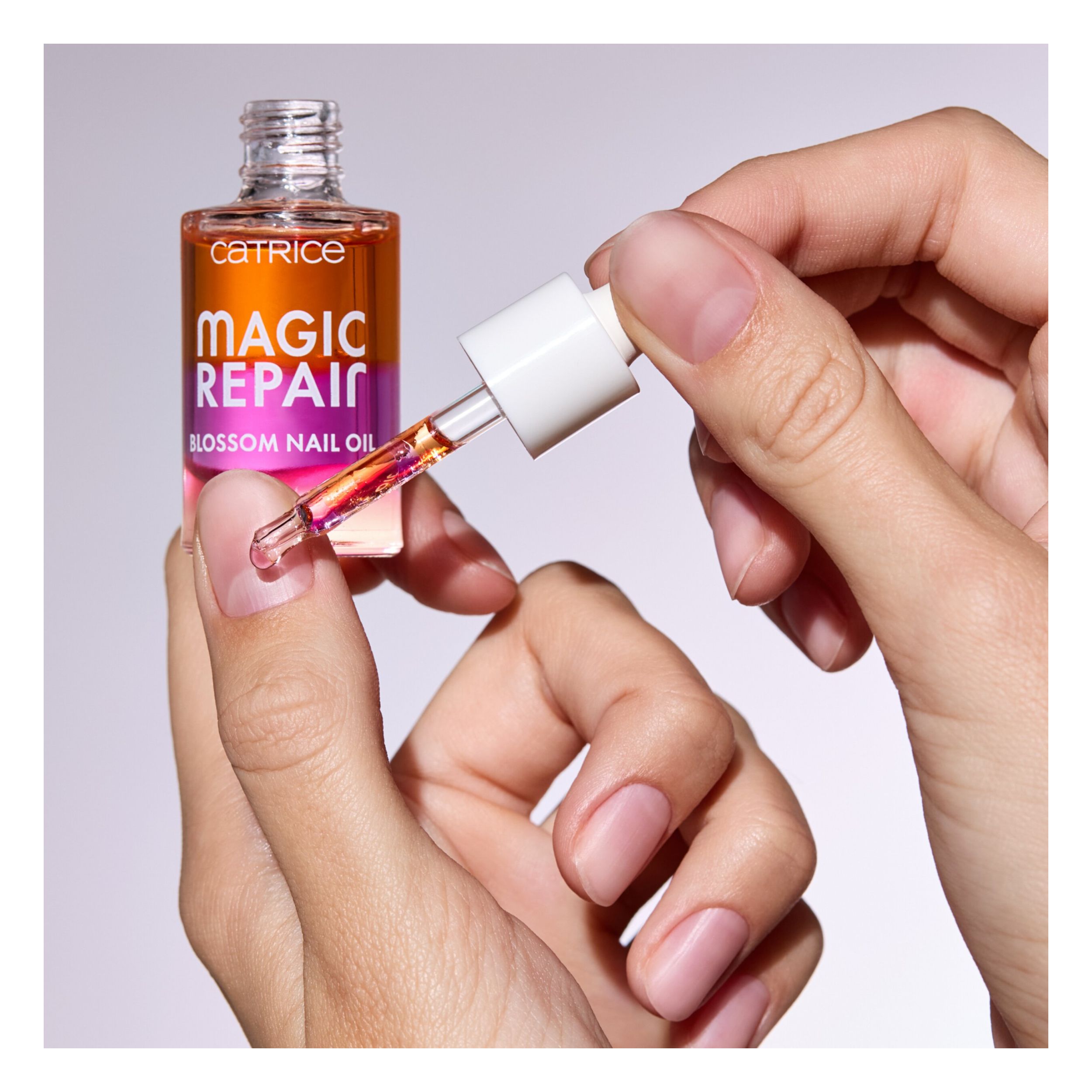 Magic Repair Blossom Nail Oil -- Nagelöl
