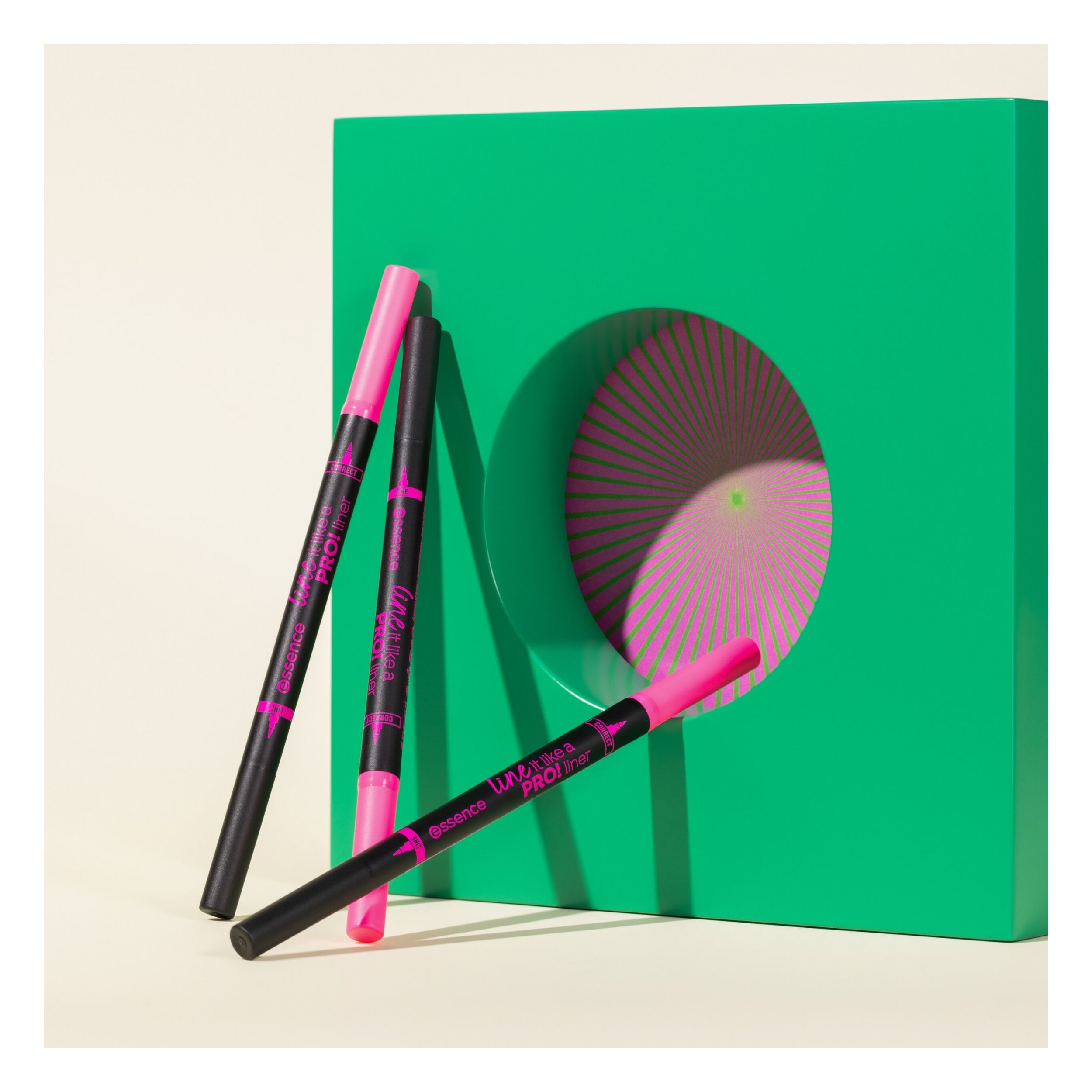 Line It Like A Pro! Liner -- Flüssig-Eyeliner