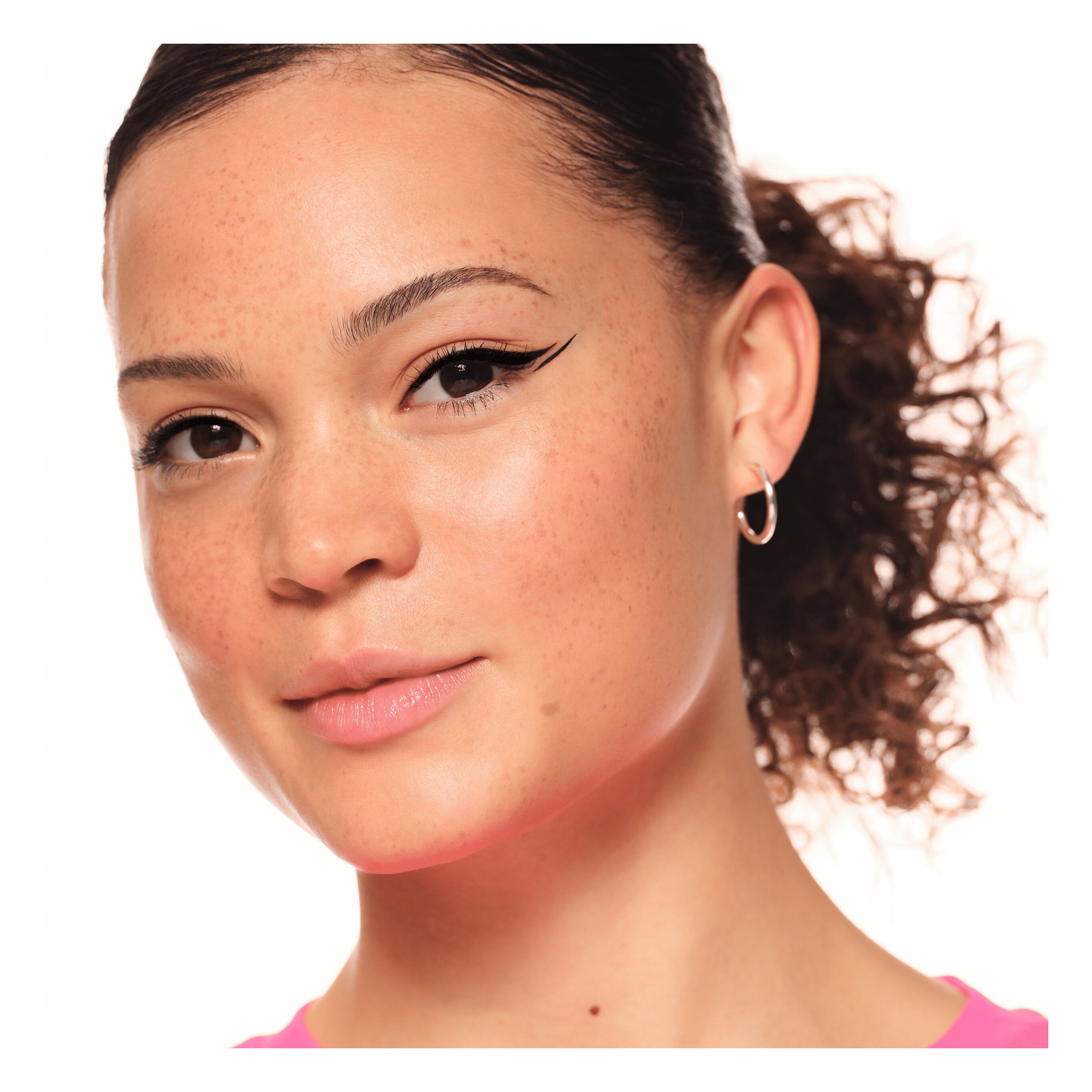 Line It Like A Pro! Liner Line It Like A Pro! Liner