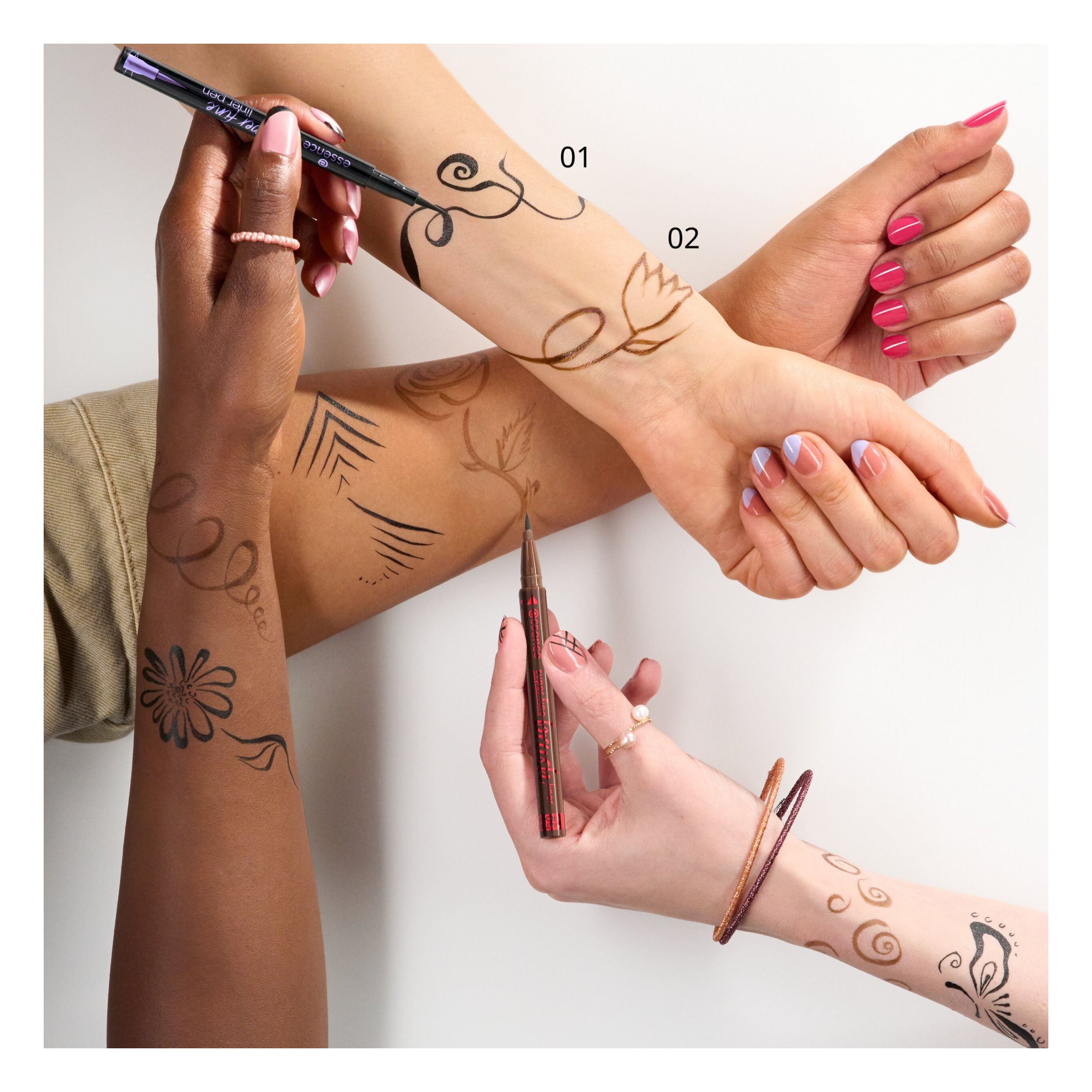Liquid Eyeliner - Super Fine Brush Liner Waterproof