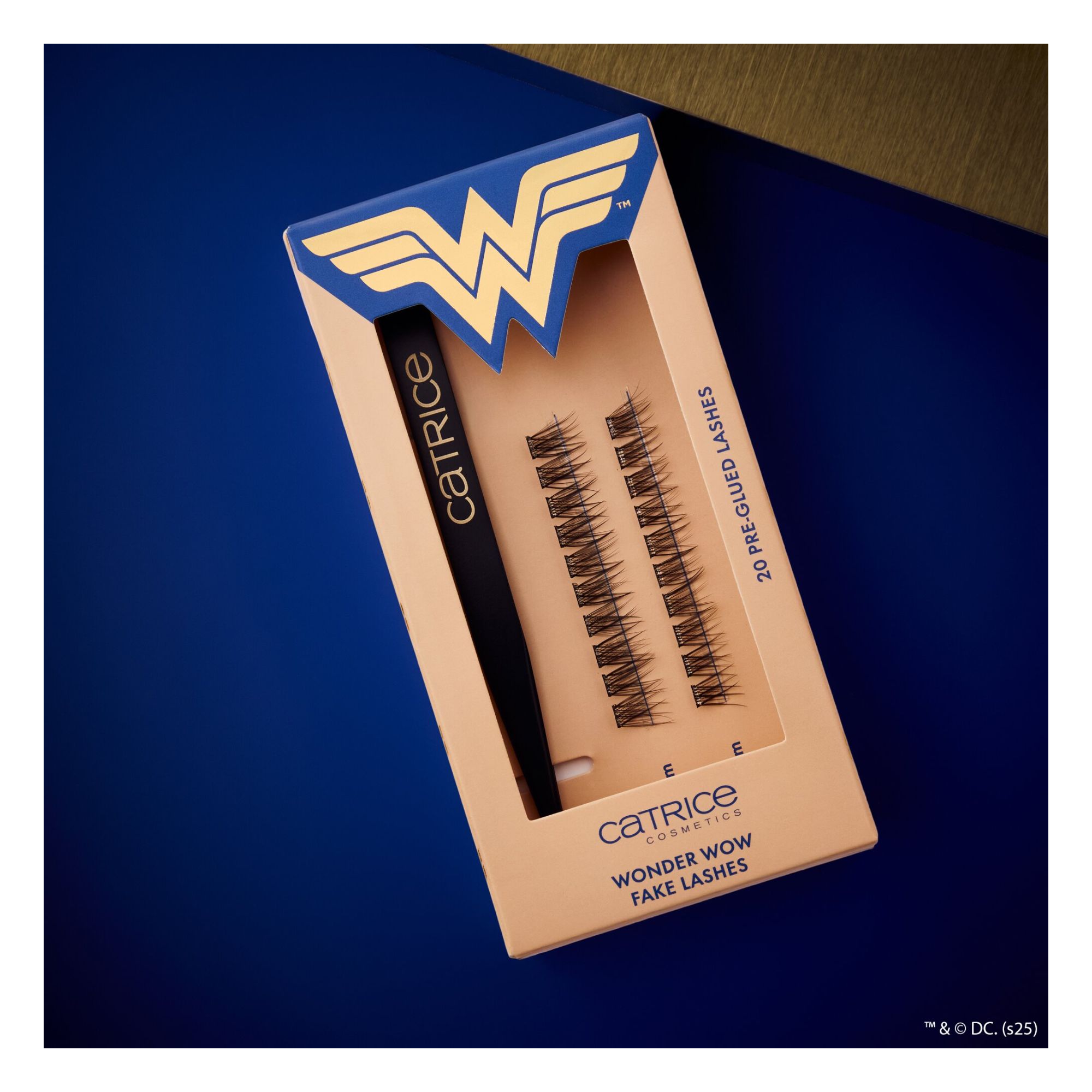 Wonder Woman - Wonder Wow Fake Lashes Wonder Woman - Wonder Wow Fake Lashes