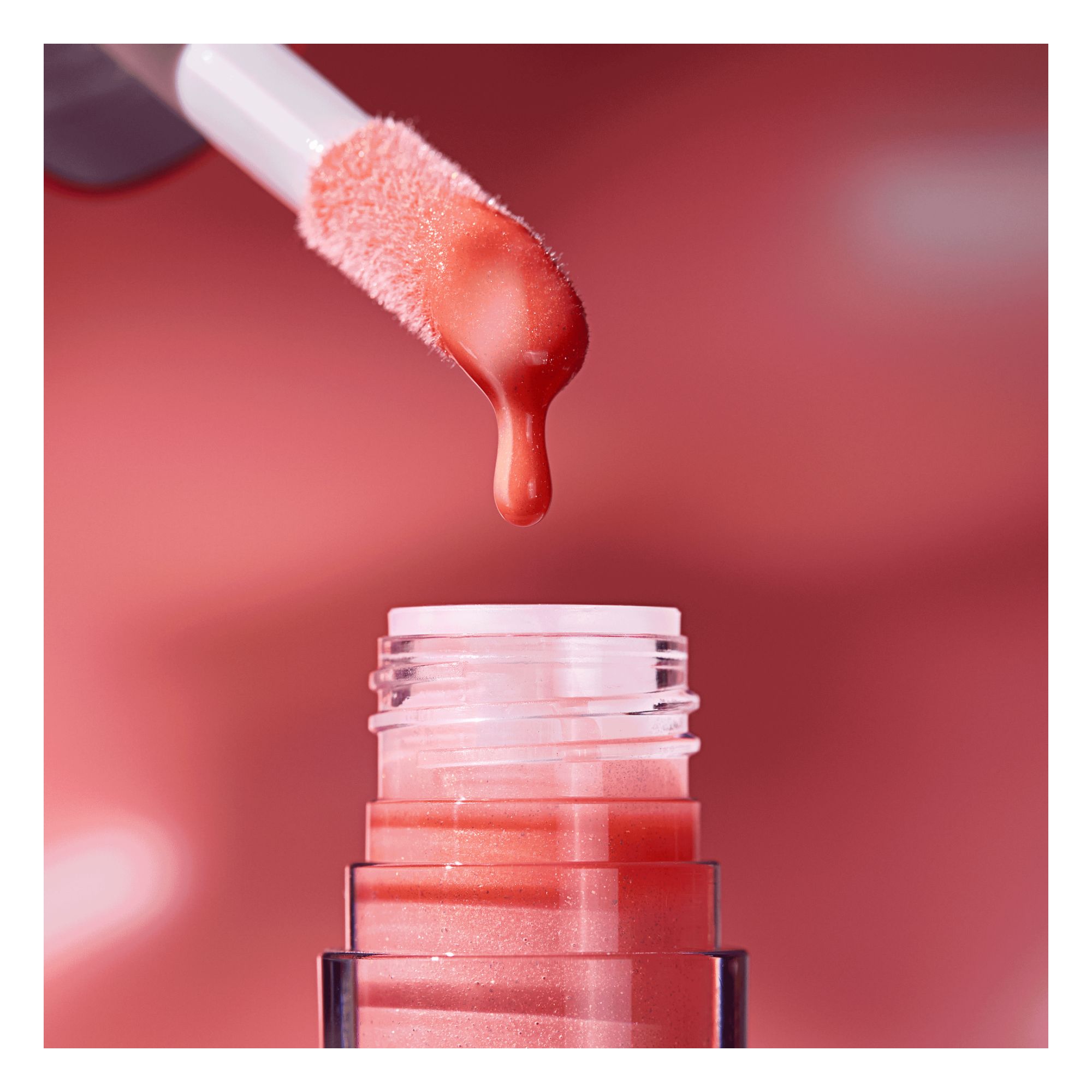Eternal Red - Cherry Bomb Lip Oil -- Lippenöl Eternal Red - Cherry Bomb Lip Oil -- Lippenöl