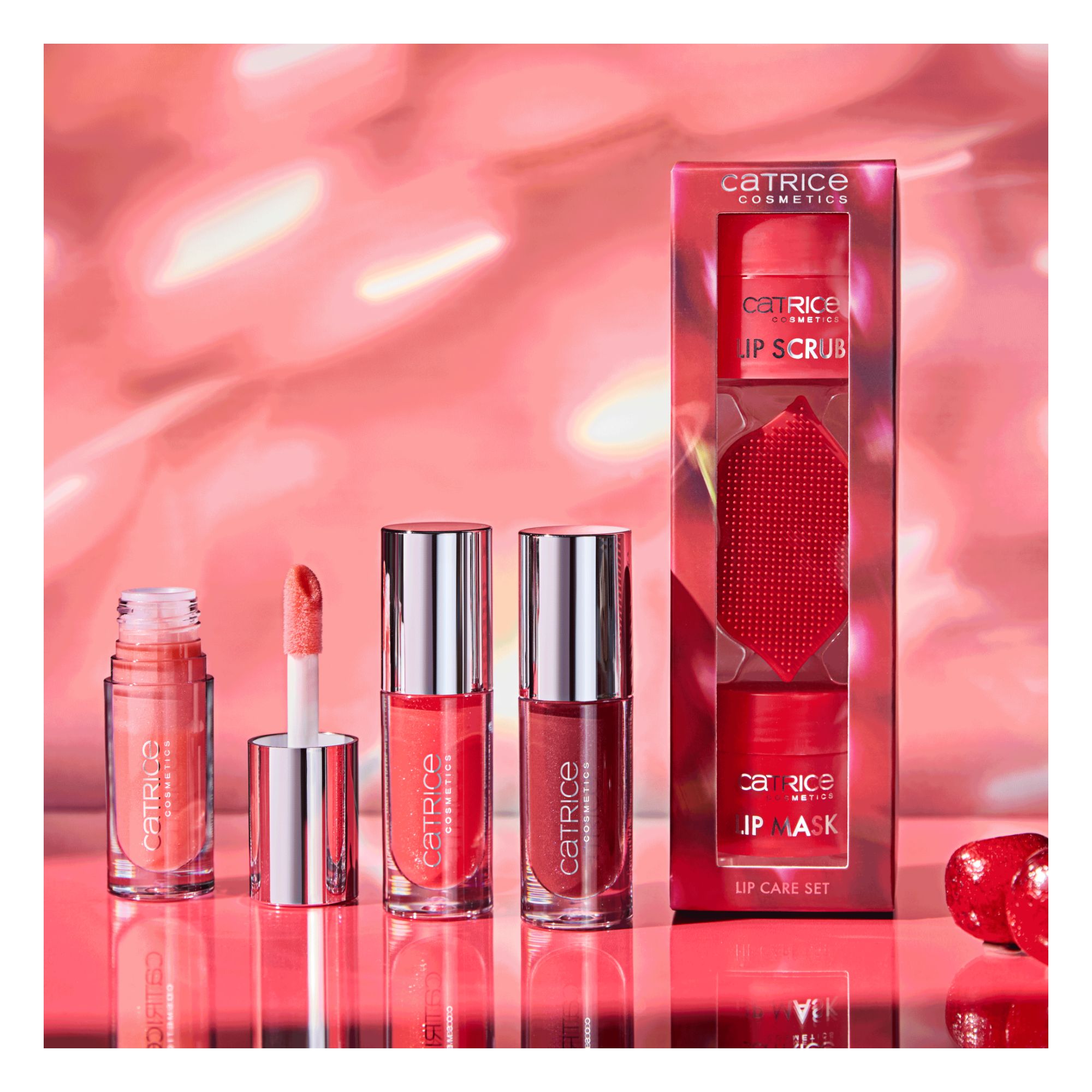 Eternal Red - Cherry Bomb Lip Oil -- Lippenöl