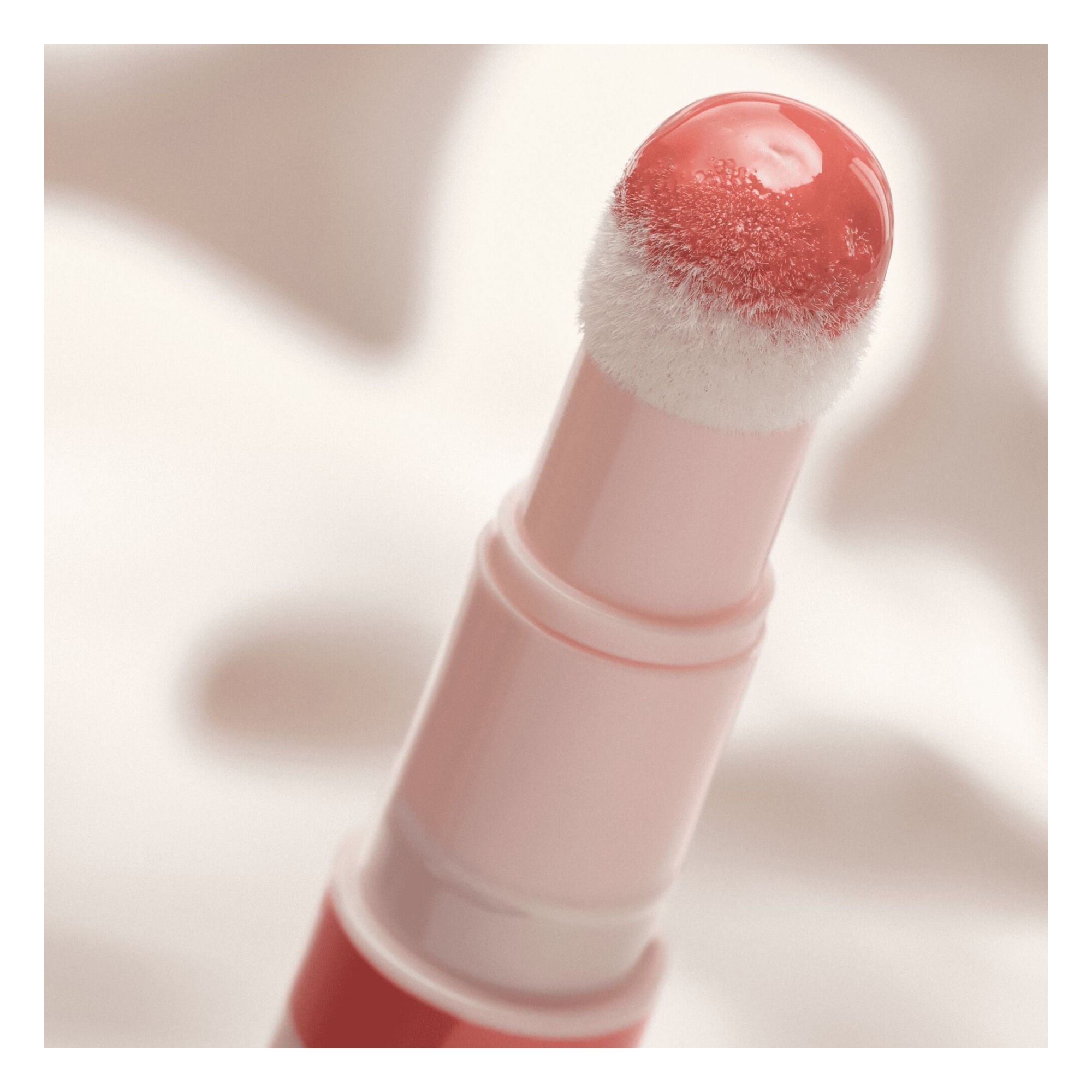 Colour Cushion Juicy Lip Oil