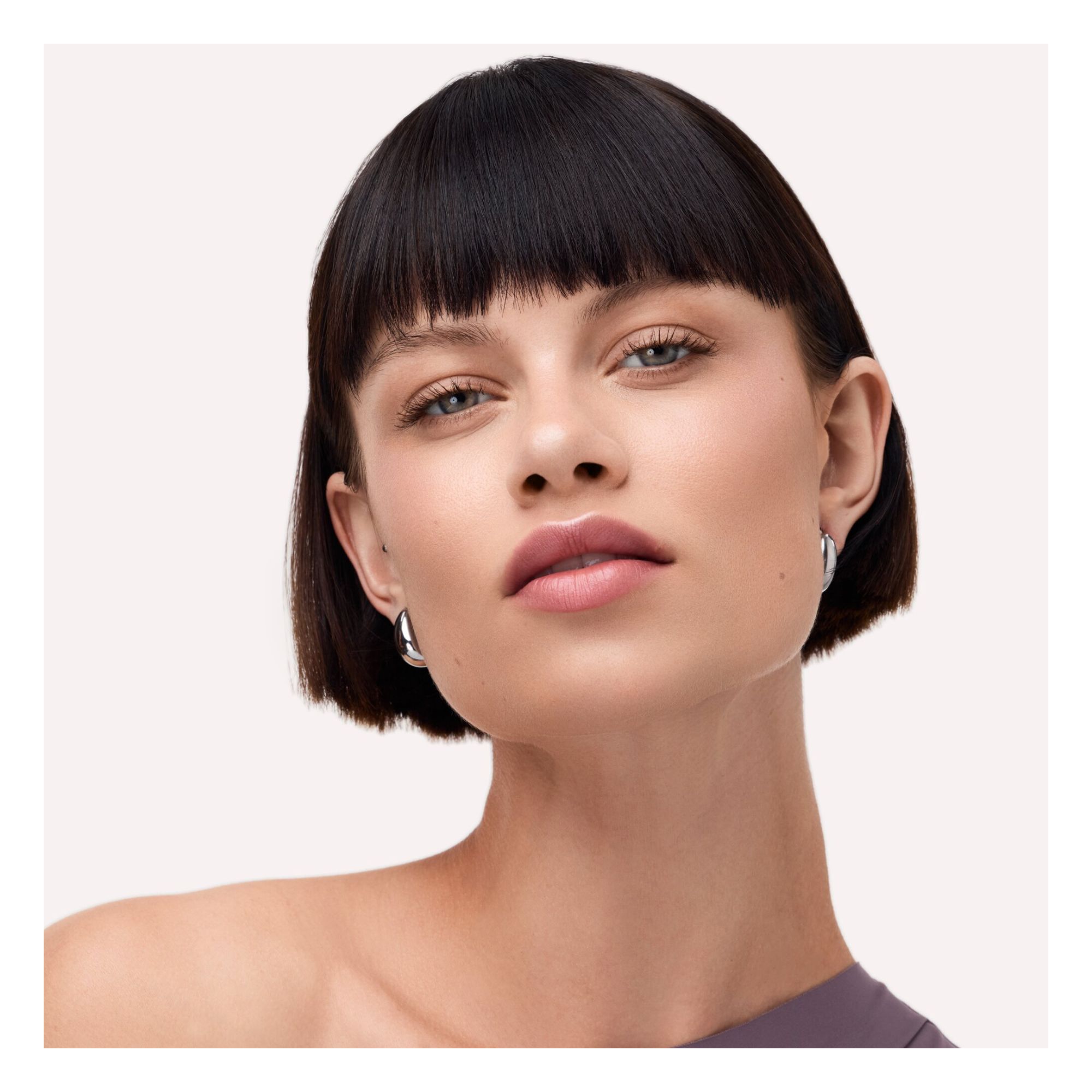 Aura Glam Balm Highlighter