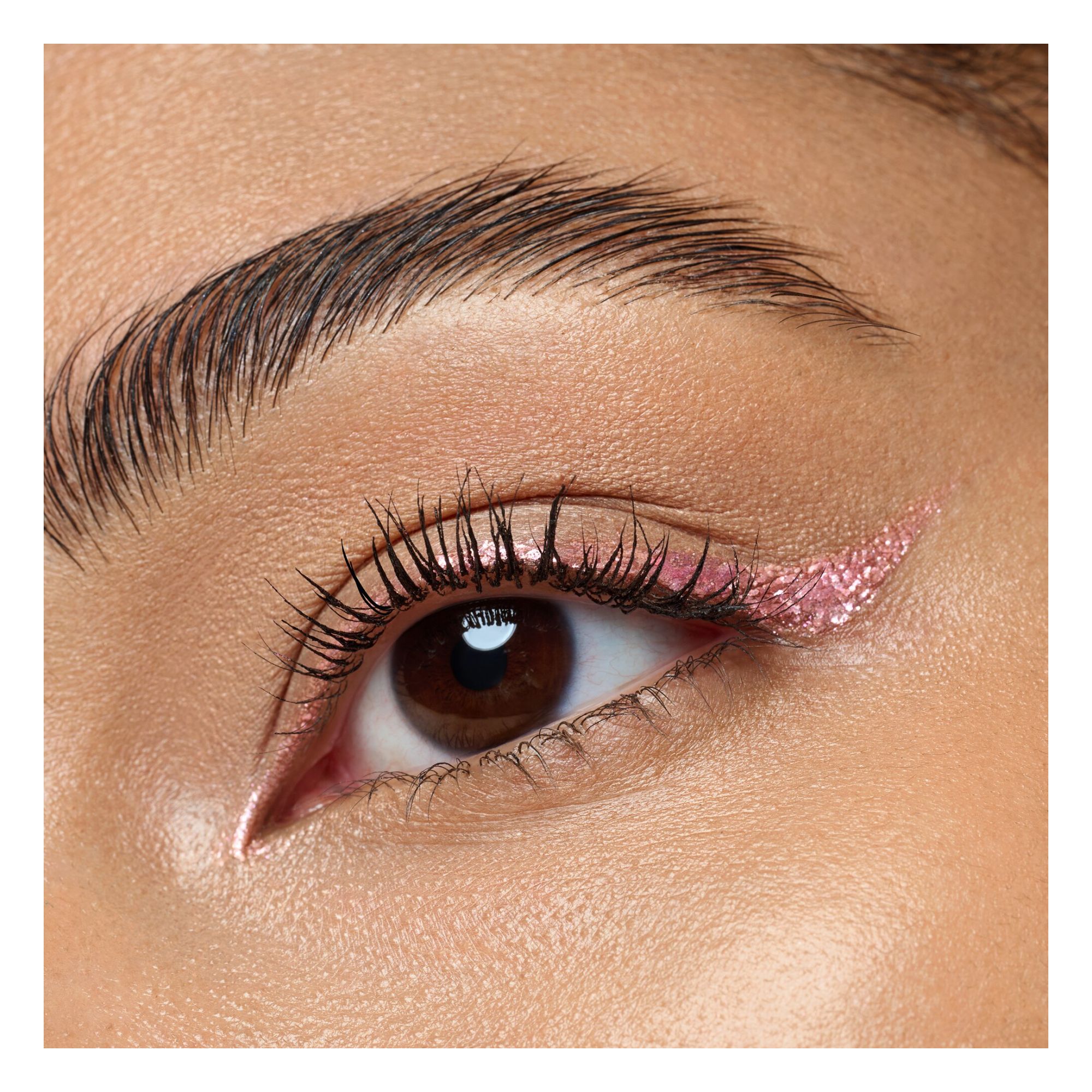 Space Glam Liquid Effect Eyeliner Space Glam Liquid Effect Eyeliner