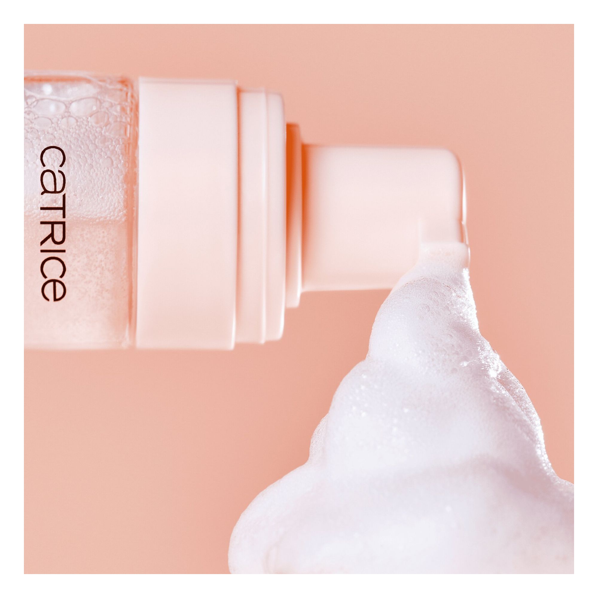Base de Teint - Soft Glam Foam Primer Base de Teint - Soft Glam Foam Primer