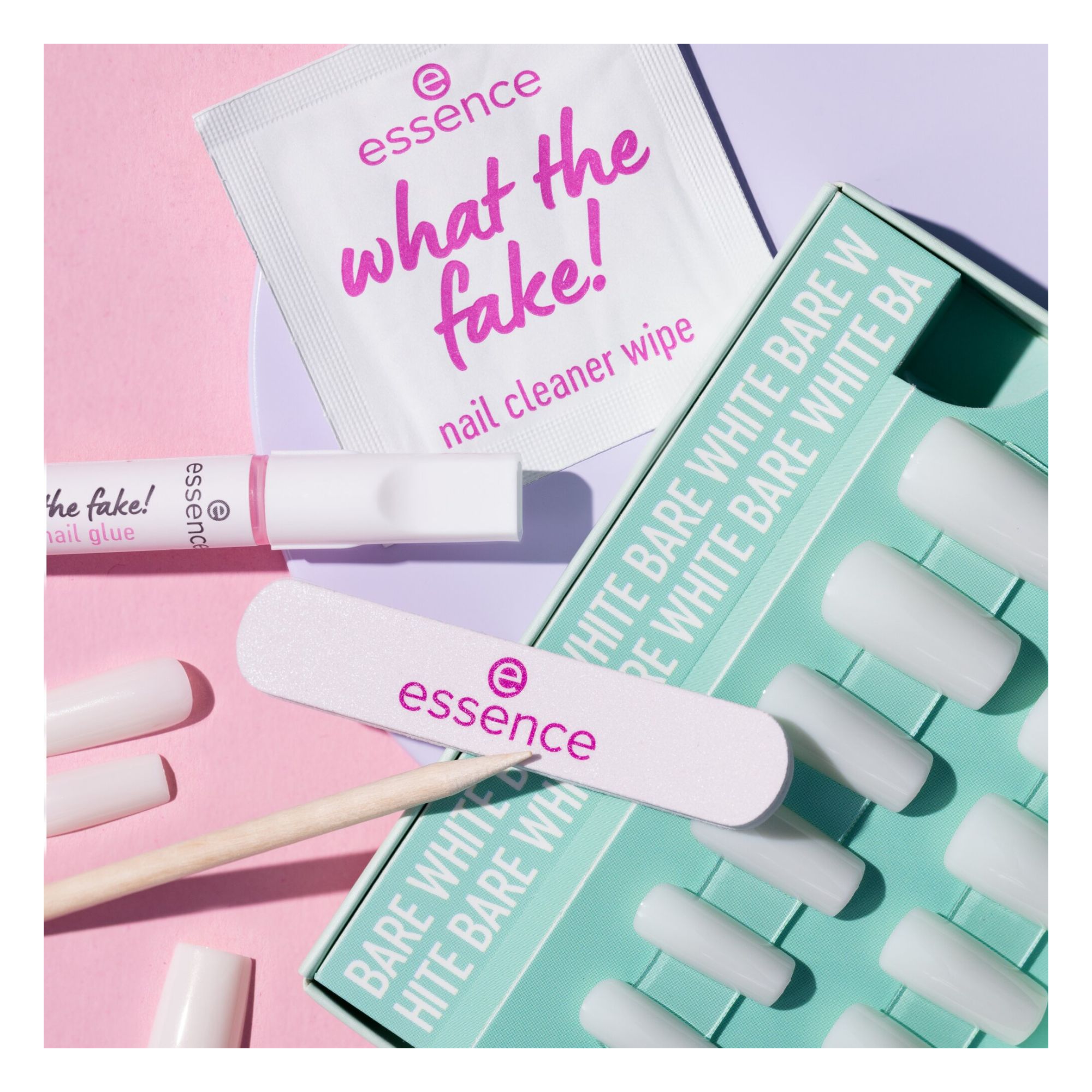 What The Fake! Press-On Nails Manicure Set (24 Stück) -- Künstliche Nägel