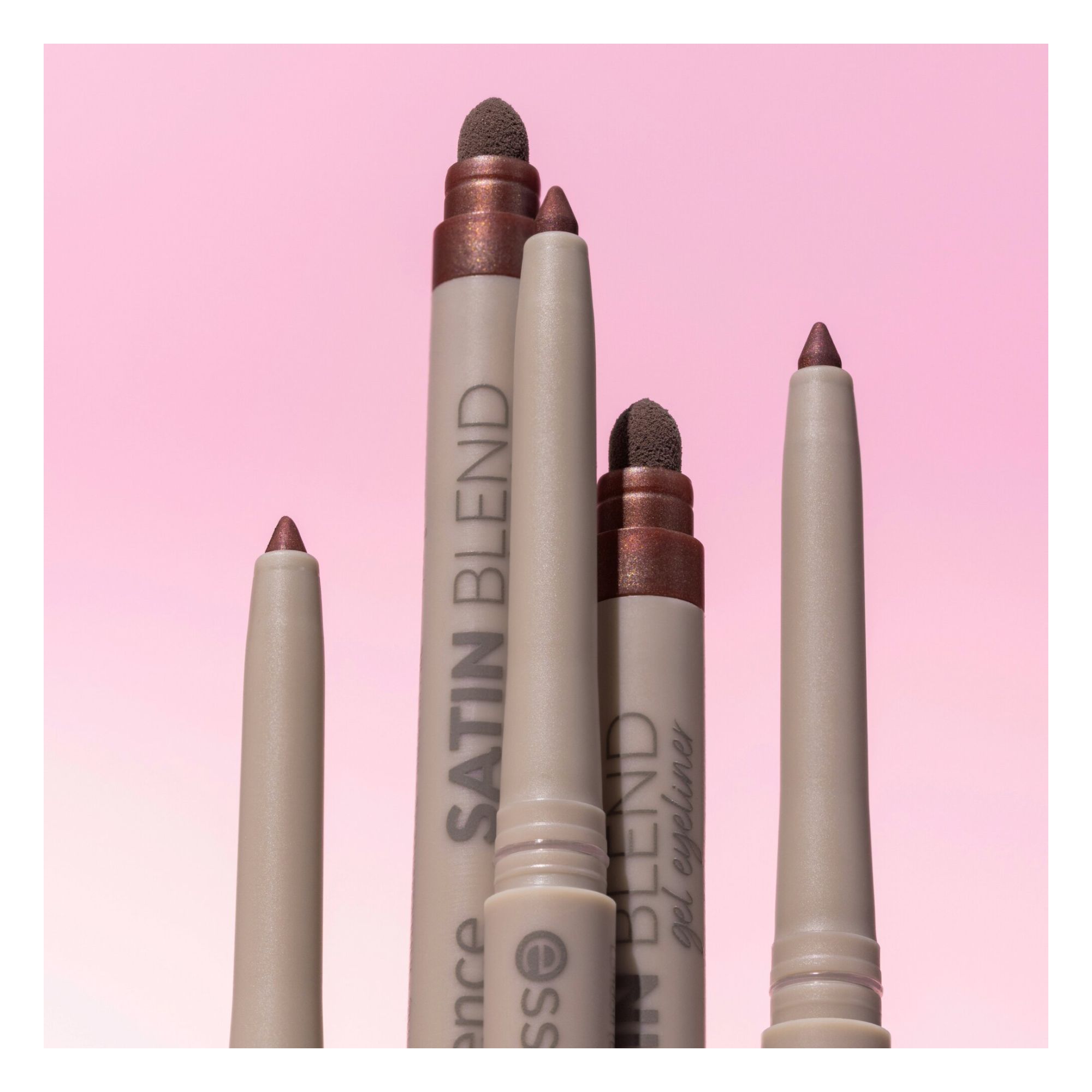 Satin Blend Gel Eyeliner Satin Blend Gel Eyeliner